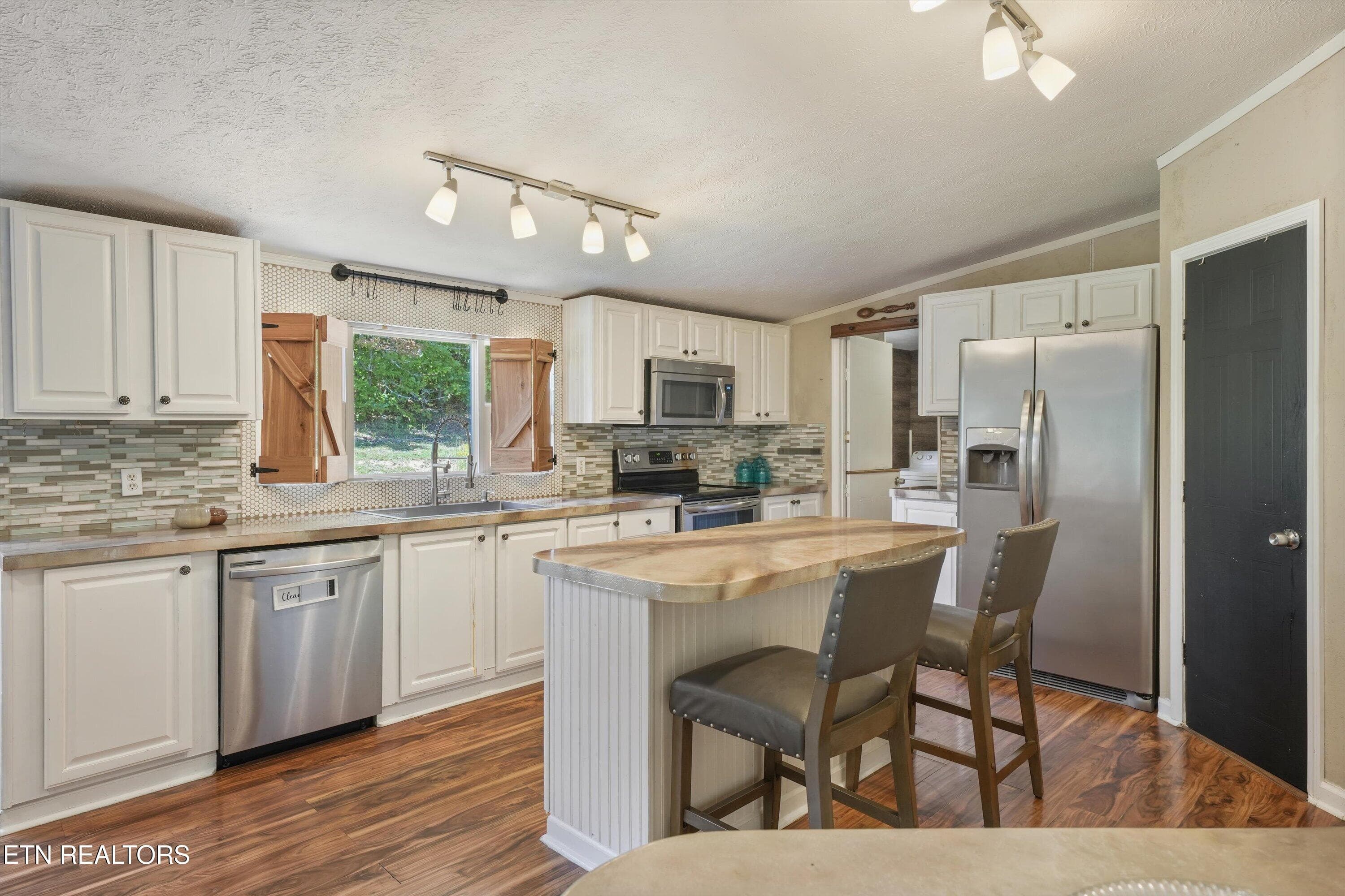 17-203 Malachi Dr 25 - 203 Malachi Drive, Wartburg, TN 37887, Wartburg