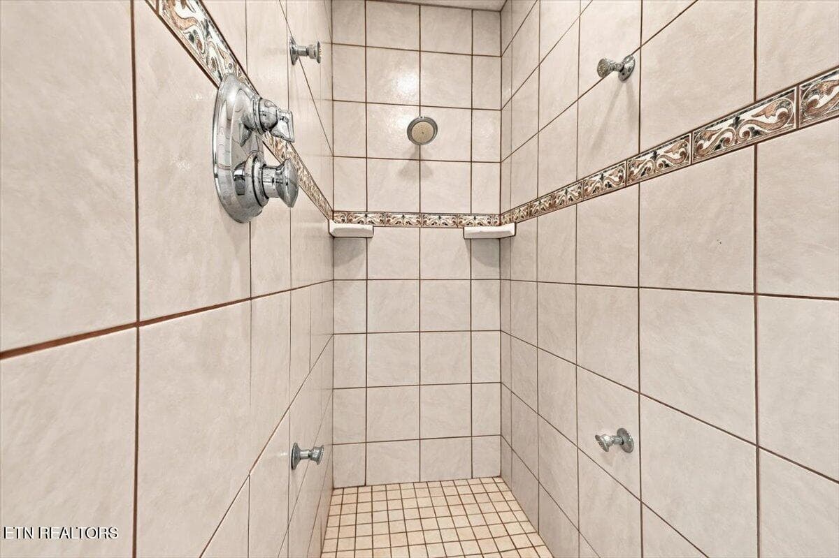 46-323 Harmon Rd 46 - 323 Harmon Rd, New Tazewell, TN 37825, New Tazewell