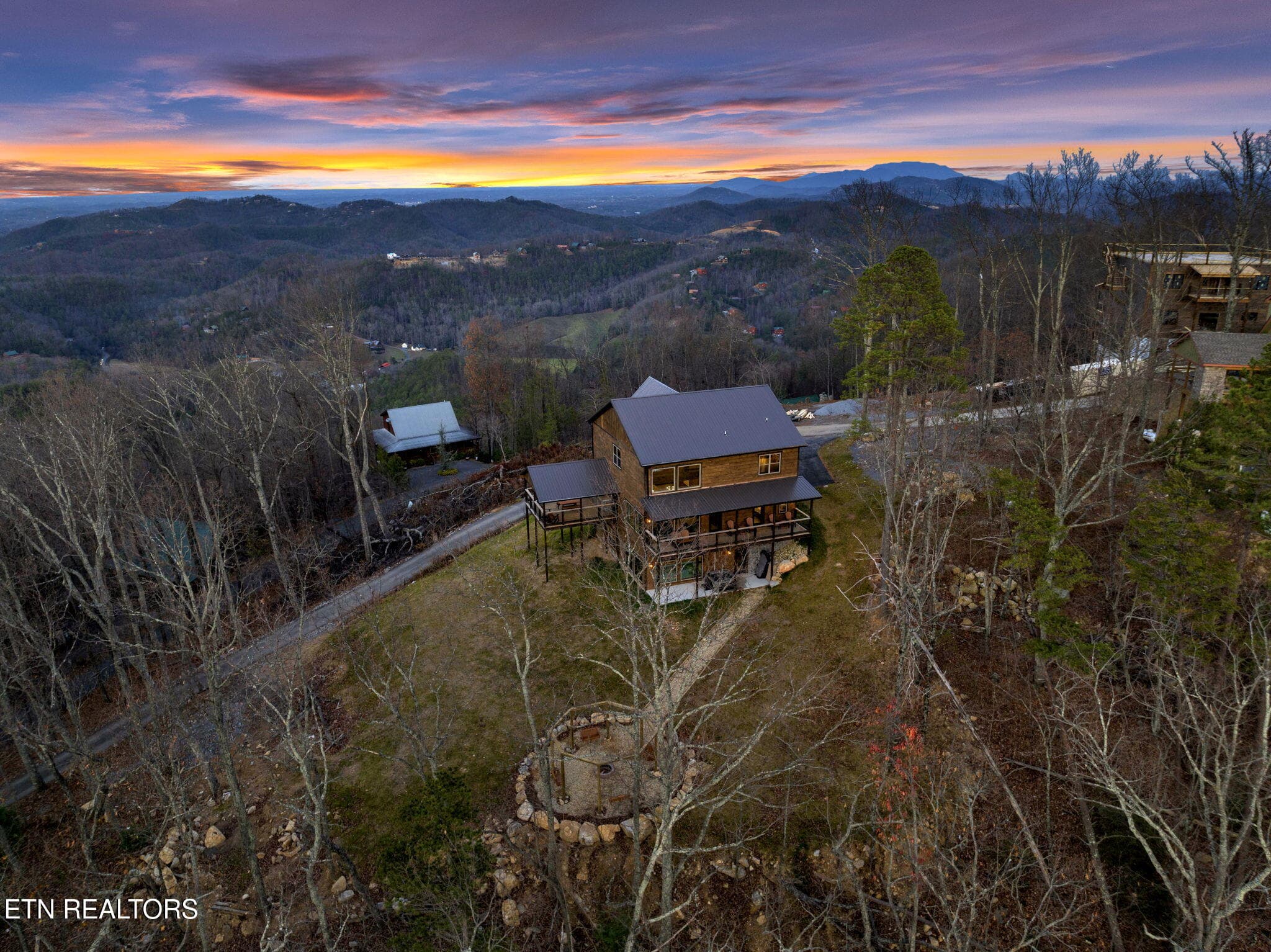 2-web-or-mls-JH-Fri 20231124-234 - 2520 Angelos Mountain Way, Pigeon Forge, TN 37862, Pigeon Forge