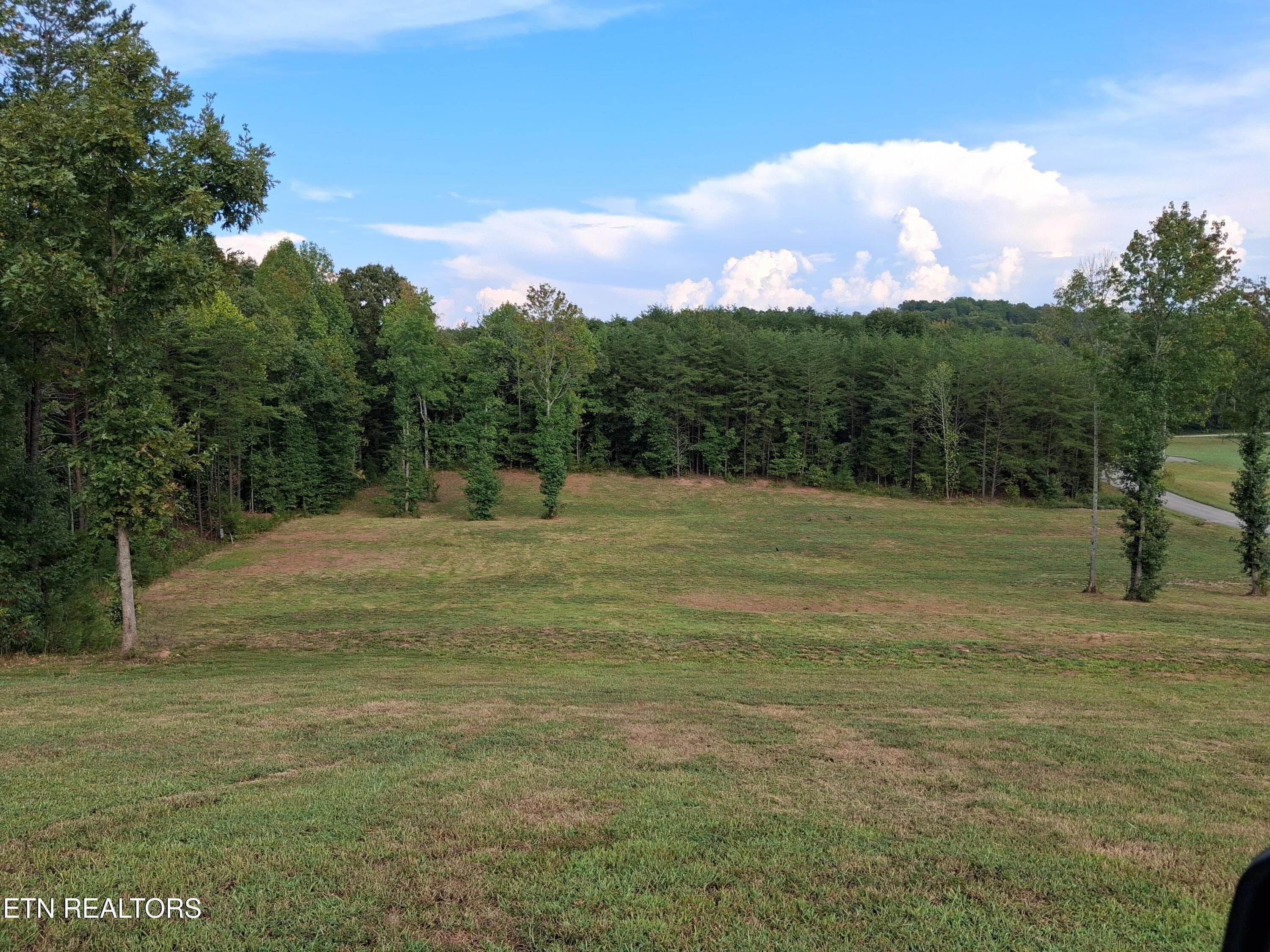 130 Homestead Rd, Madisonville, TN 37354