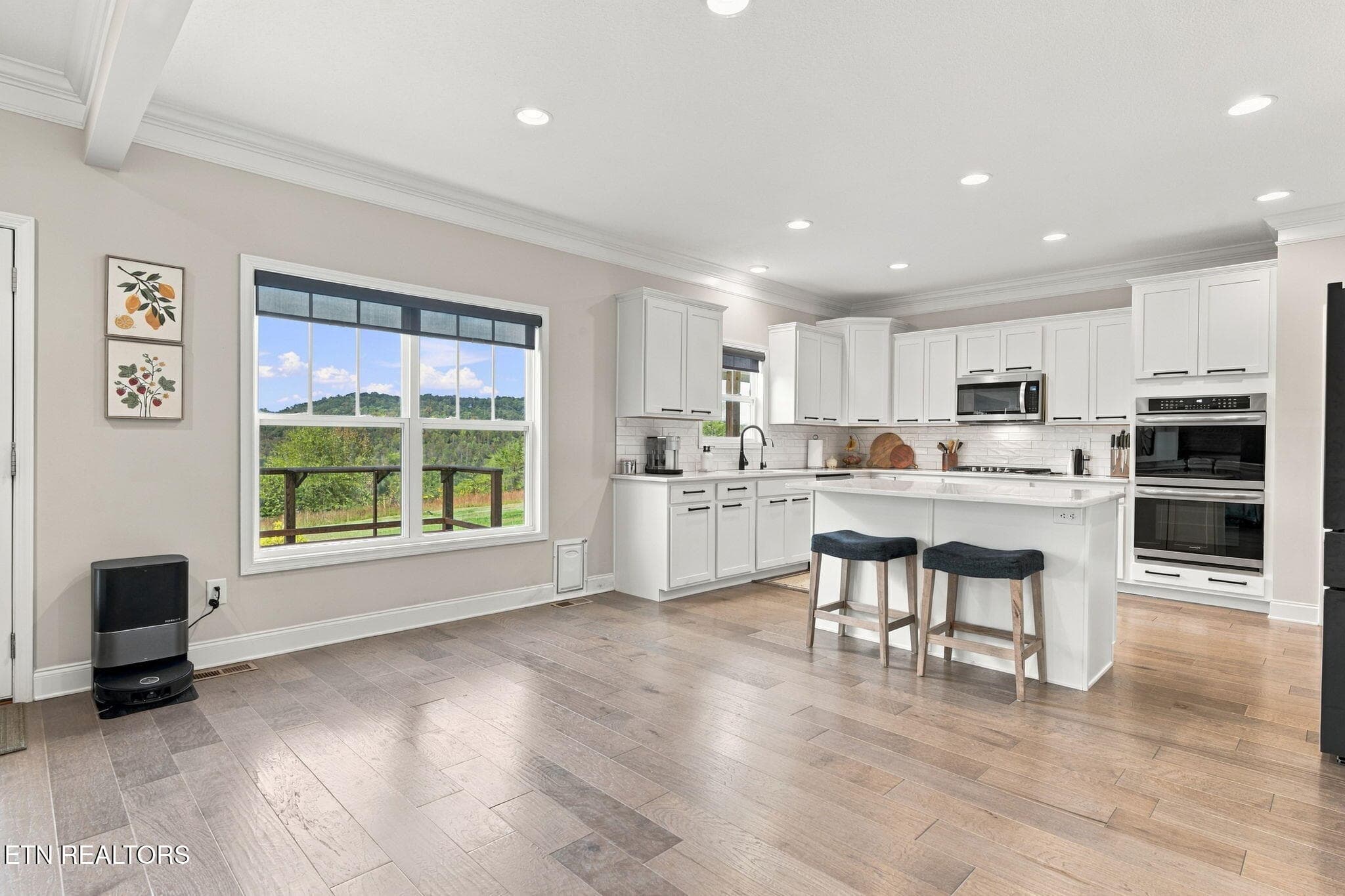 11-web-or-mls-104_Pineberry_West_Road_Oa - 104 Pineberry West Rd, Oak Ridge, TN 37830, Oak Ridge
