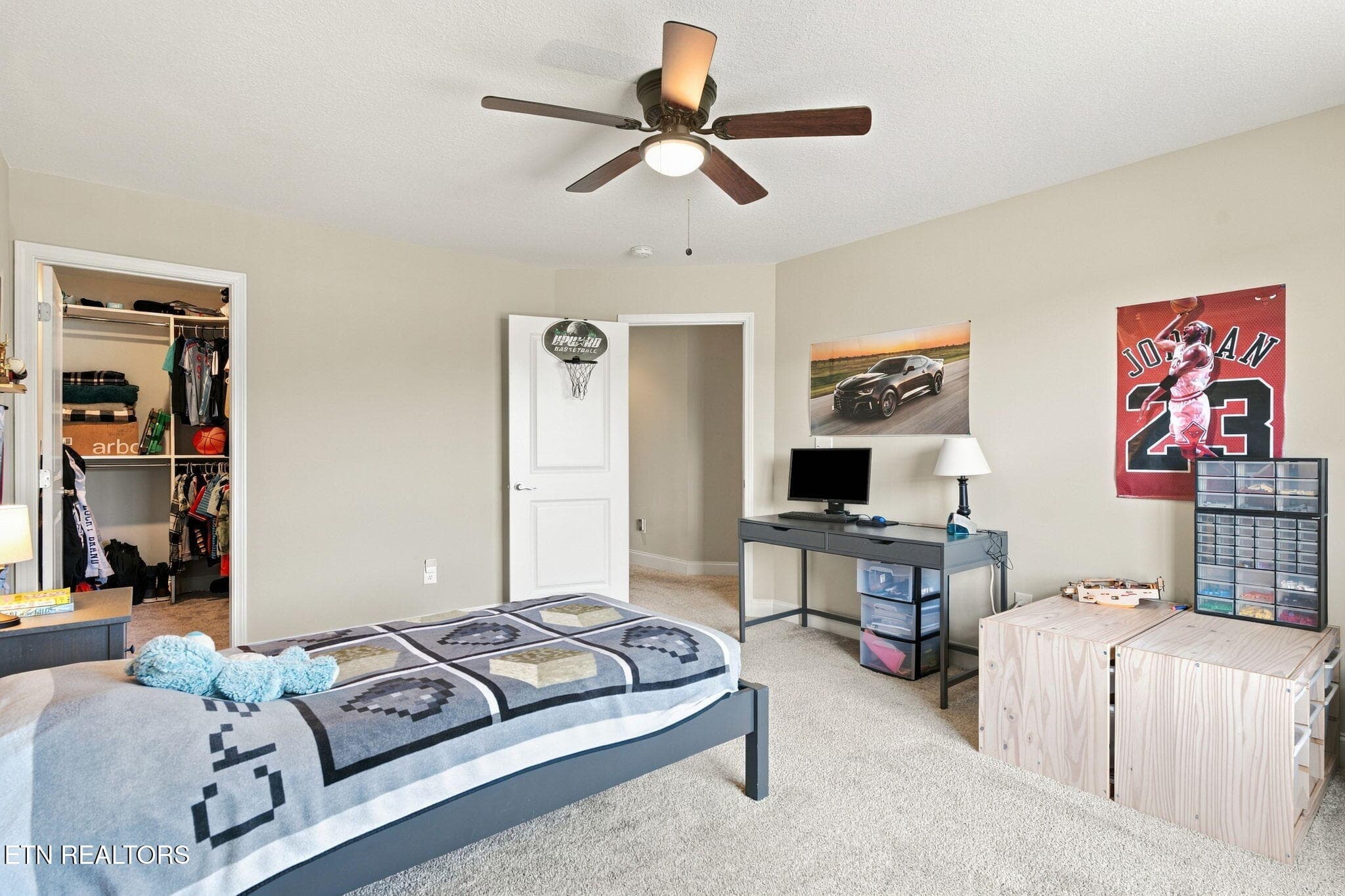 39-web-or-mls-104_Pineberry_West_Road_Oa - 104 Pineberry West Rd, Oak Ridge, TN 37830, Oak Ridge