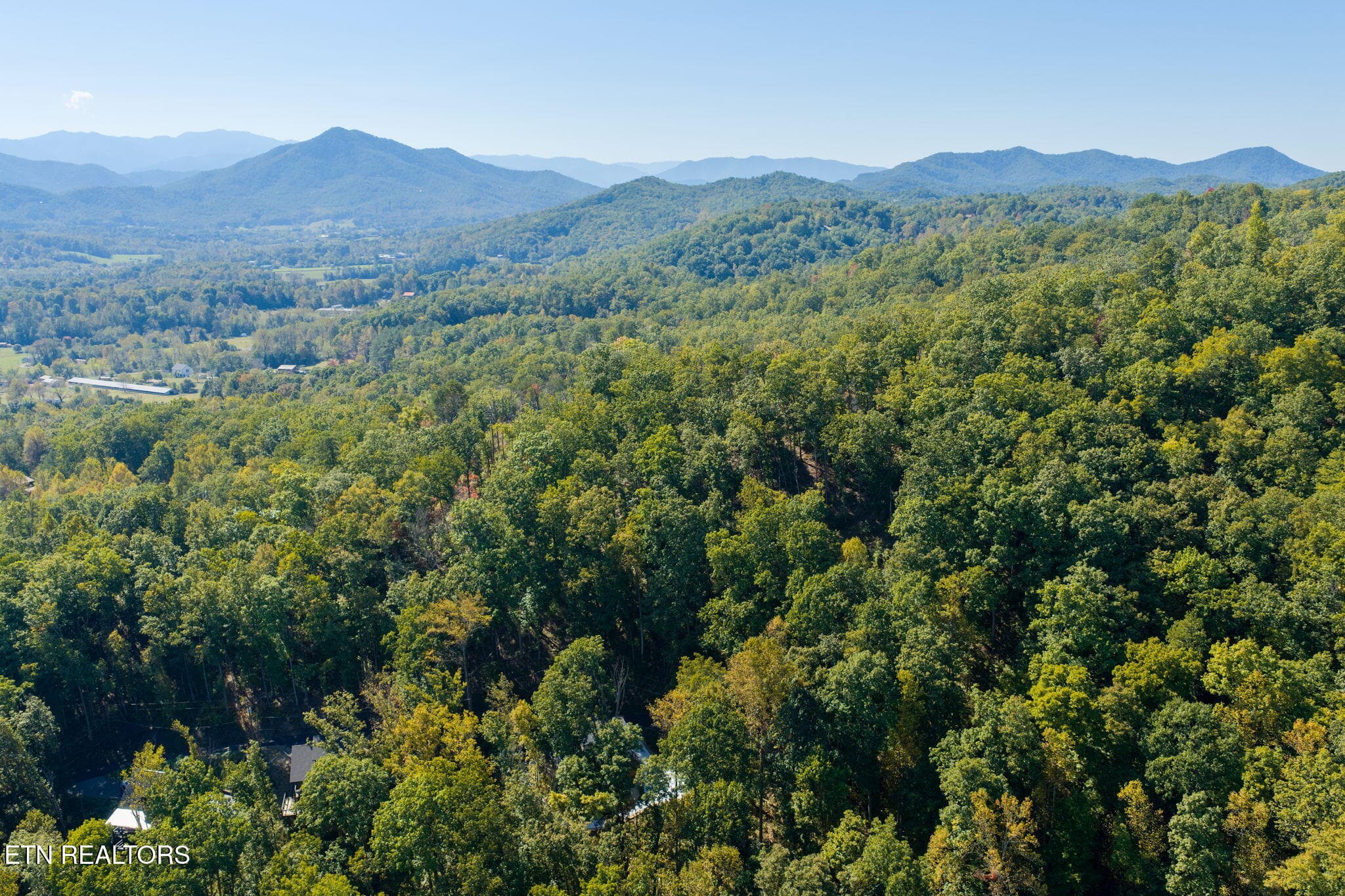 homesandvideos 826-1020 - Whipoorwill Hill Way 28, Sevierville, TN 37862