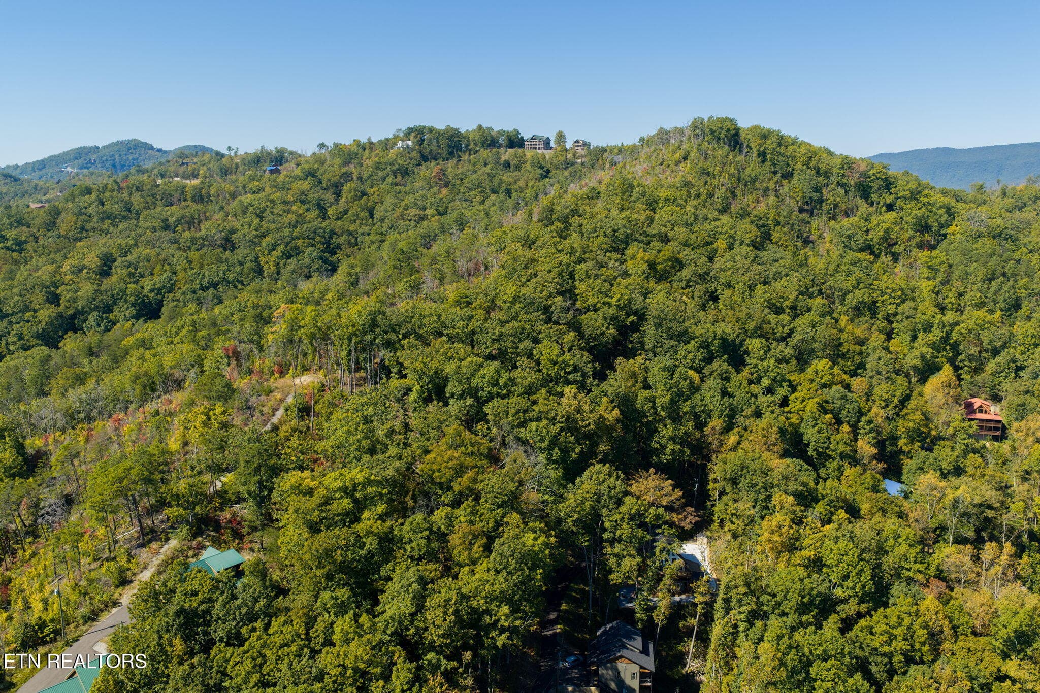 homesandvideos 826-1032 - Whipoorwill Hill Way 28, Sevierville, TN 37862