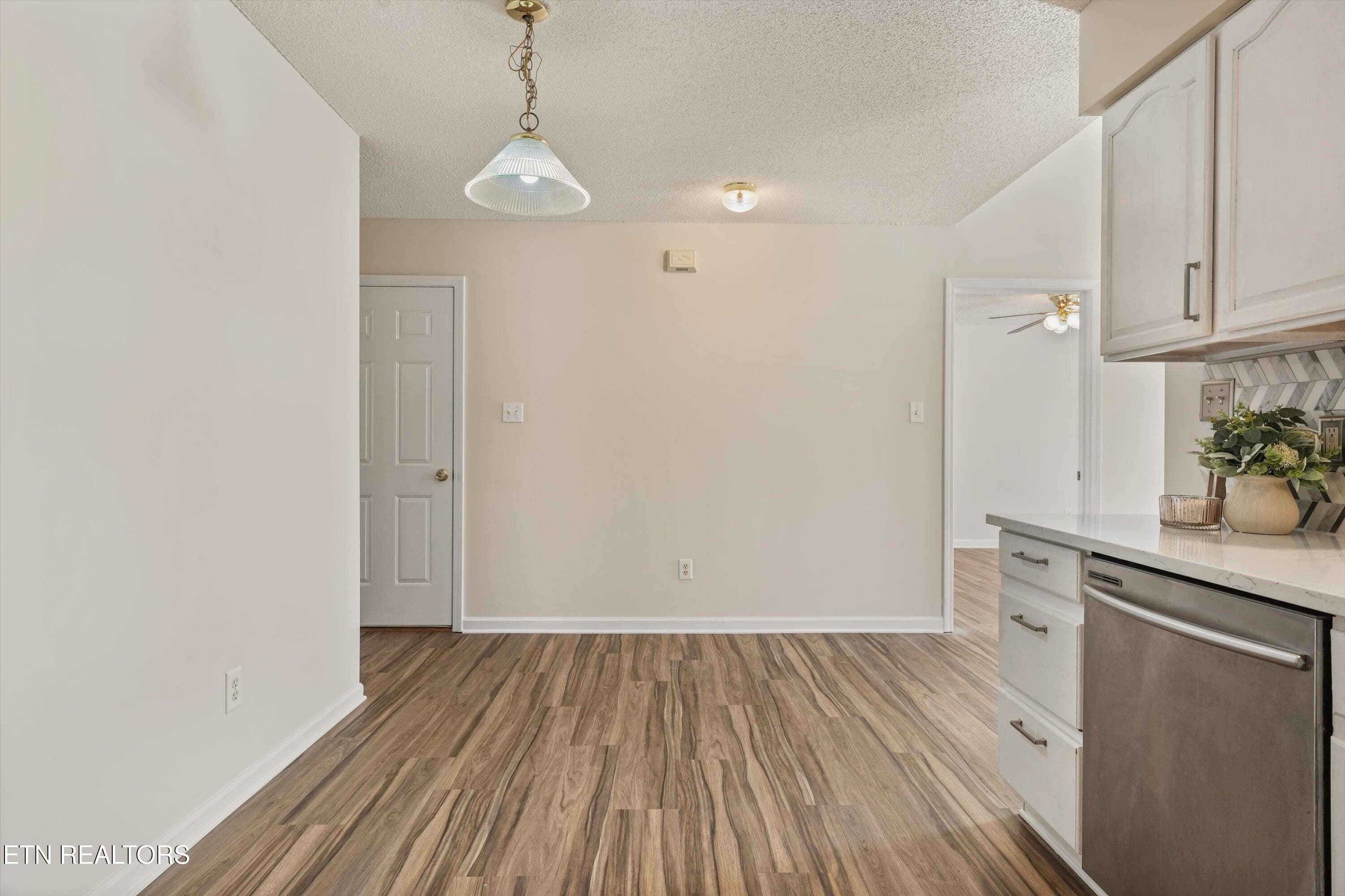 Kitchen - 8032 Stablegate Way, Powell, TN 37849, Powell