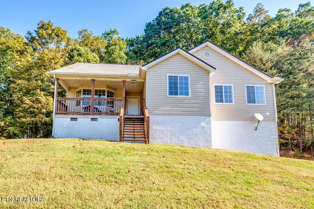 509 Thorn Hill School Rd, Thorn Hill, TN 37881