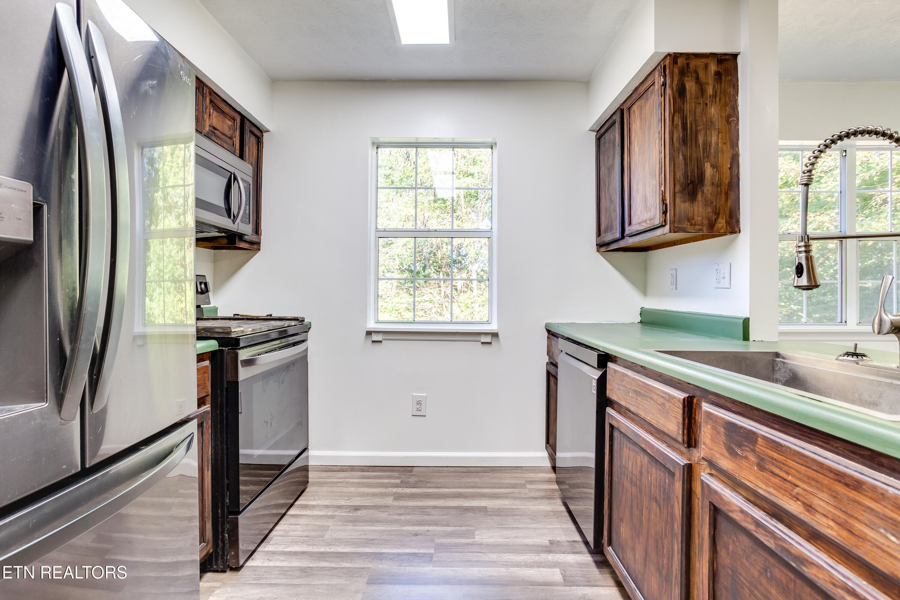01220261013-1-509ThornHillRdThornHillTn- - 509 Thorn Hill School Rd, Thorn Hill, TN 37881, Thorn Hill
