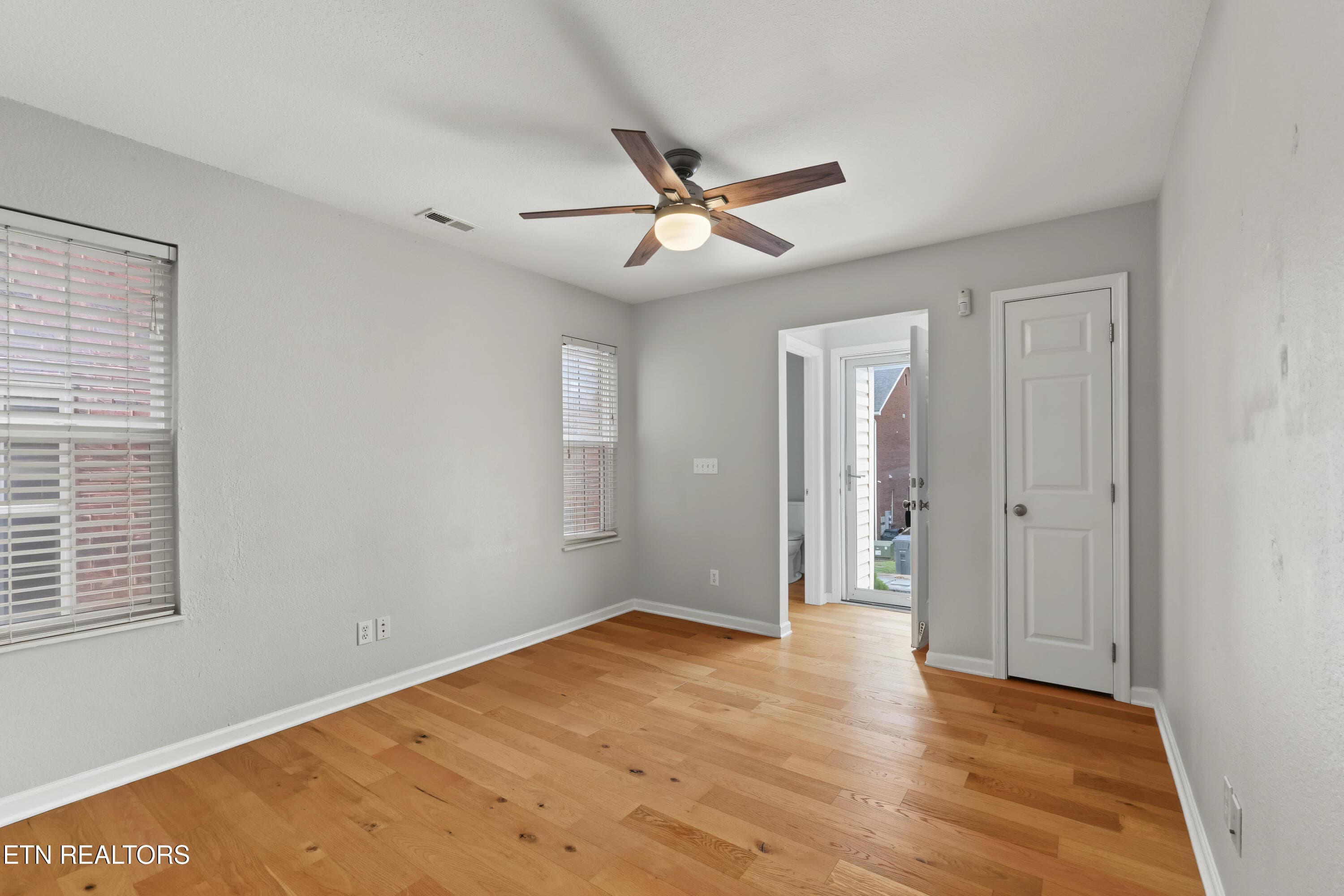 DSC07601-2 - 827 Blue Spruce Way, Knoxville, TN 37912