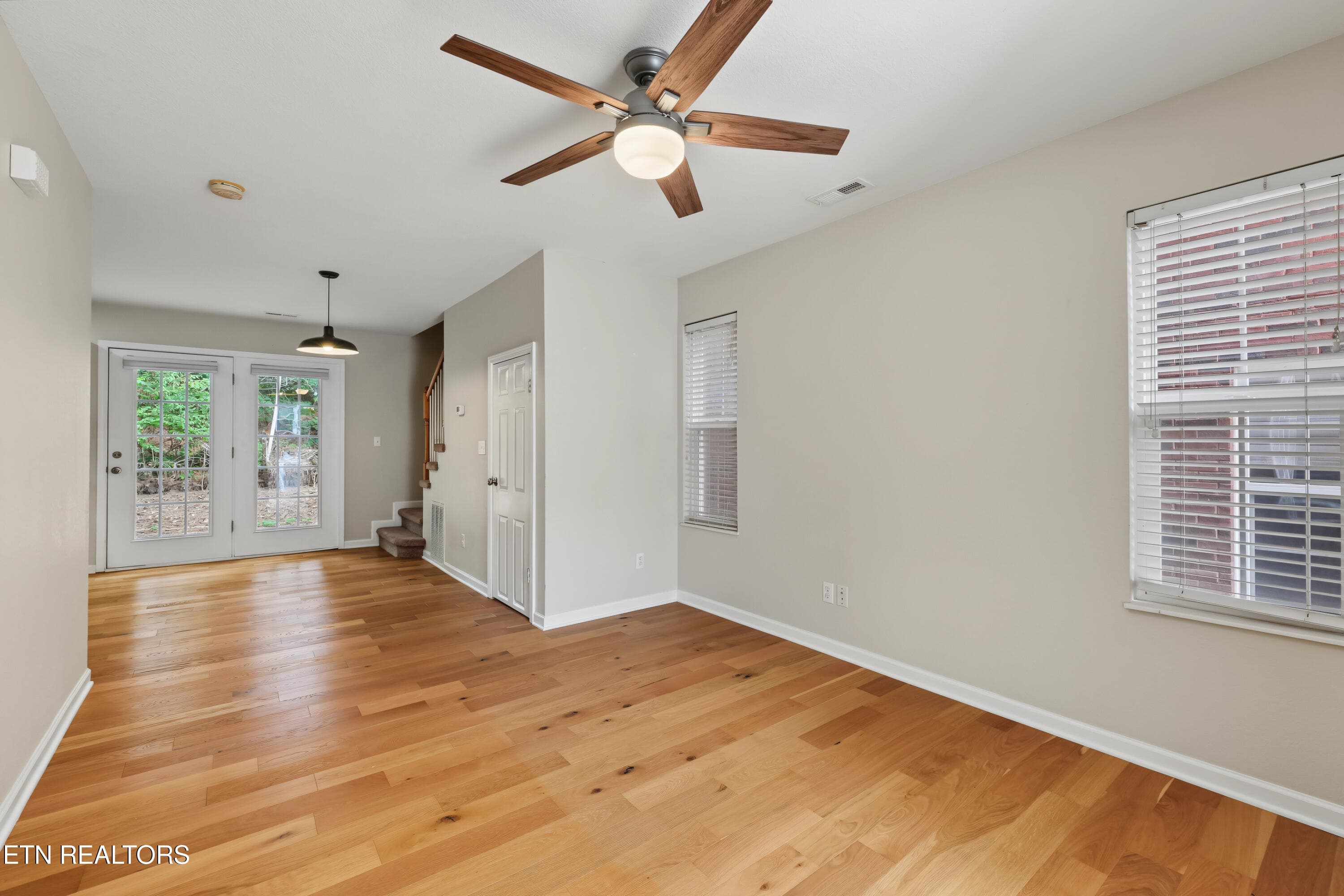 DSC07606-2 - 827 Blue Spruce Way, Knoxville, TN 37912
