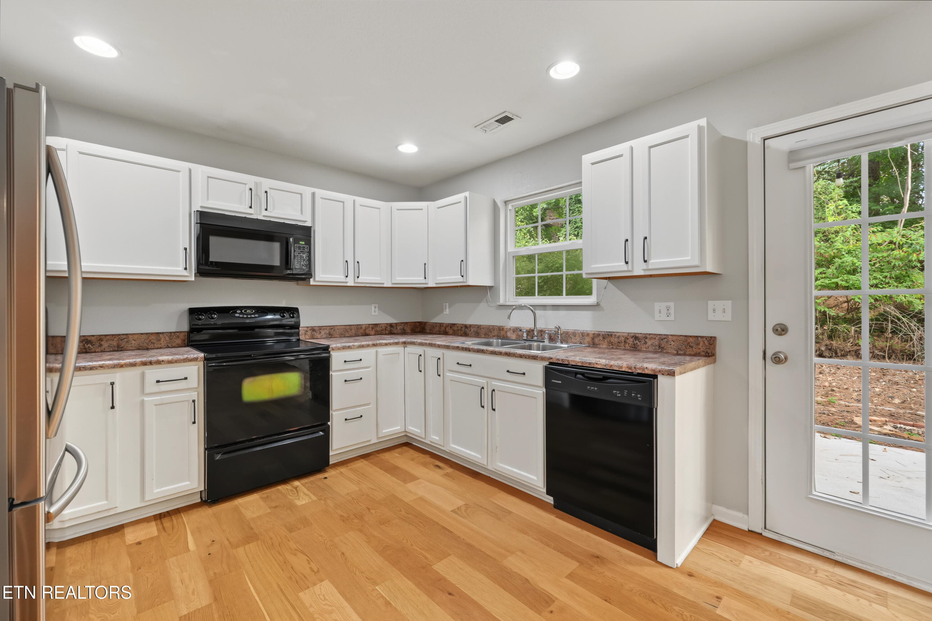 DSC07616-2 - 827 Blue Spruce Way, Knoxville, TN 37912