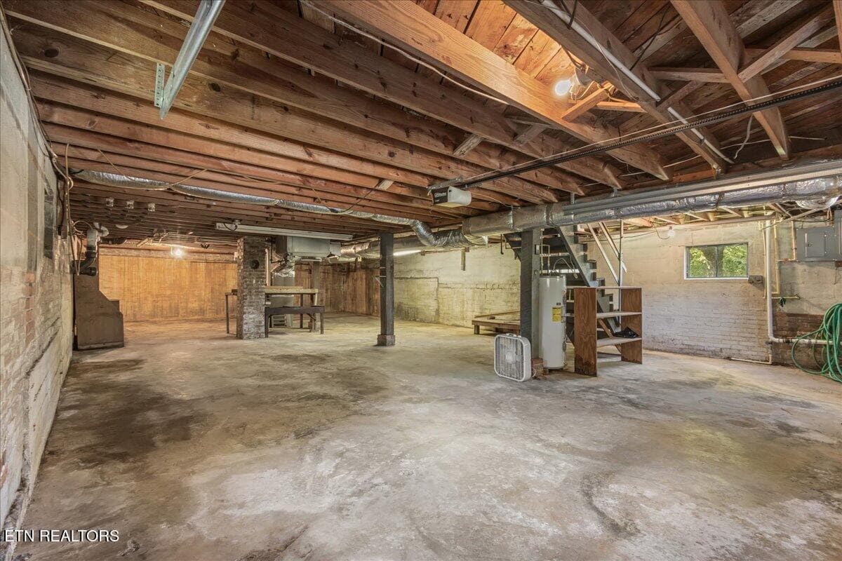 28-613 Central Ave-22 - 613 Central Ave, Athens, TN 37303, Athens