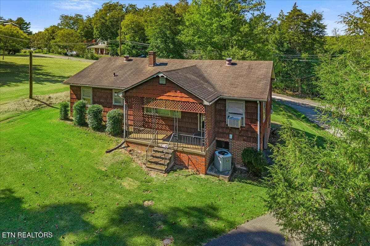 33-613 Central Ave-33 - 613 Central Ave, Athens, TN 37303, Athens