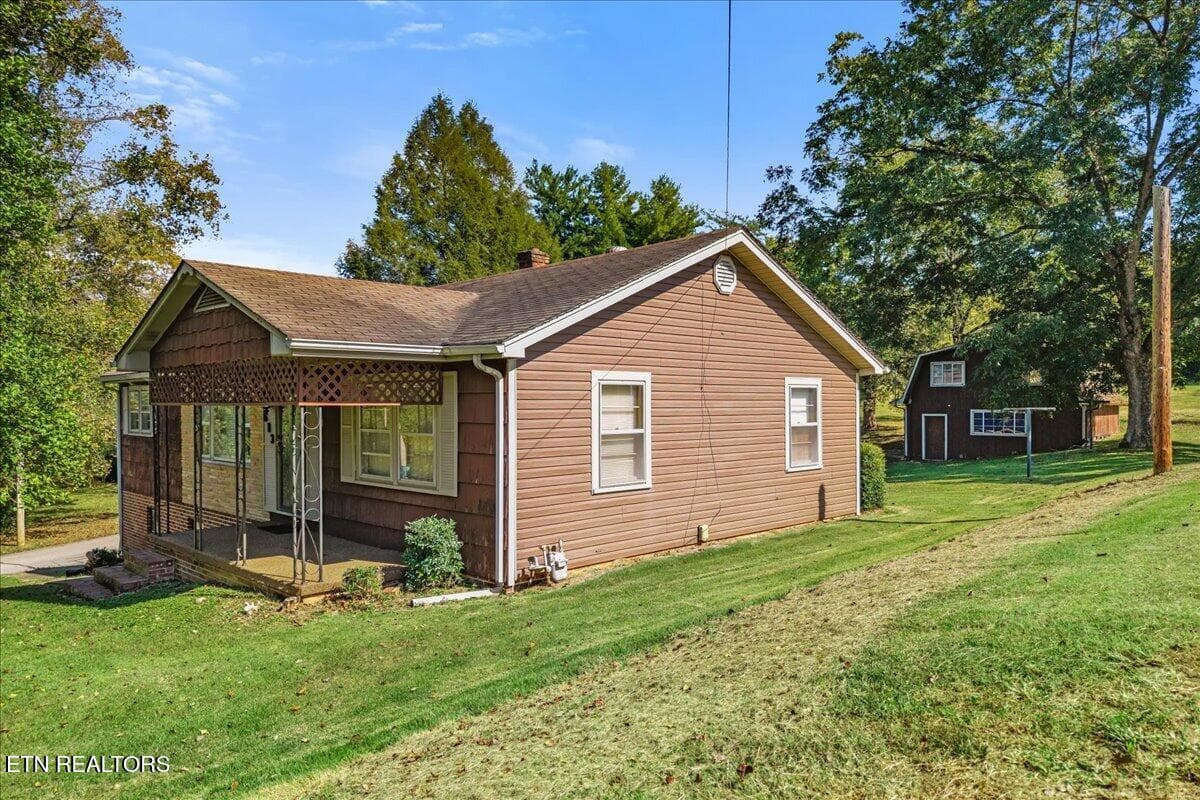 35-613 Central Ave-35 - 613 Central Ave, Athens, TN 37303, Athens