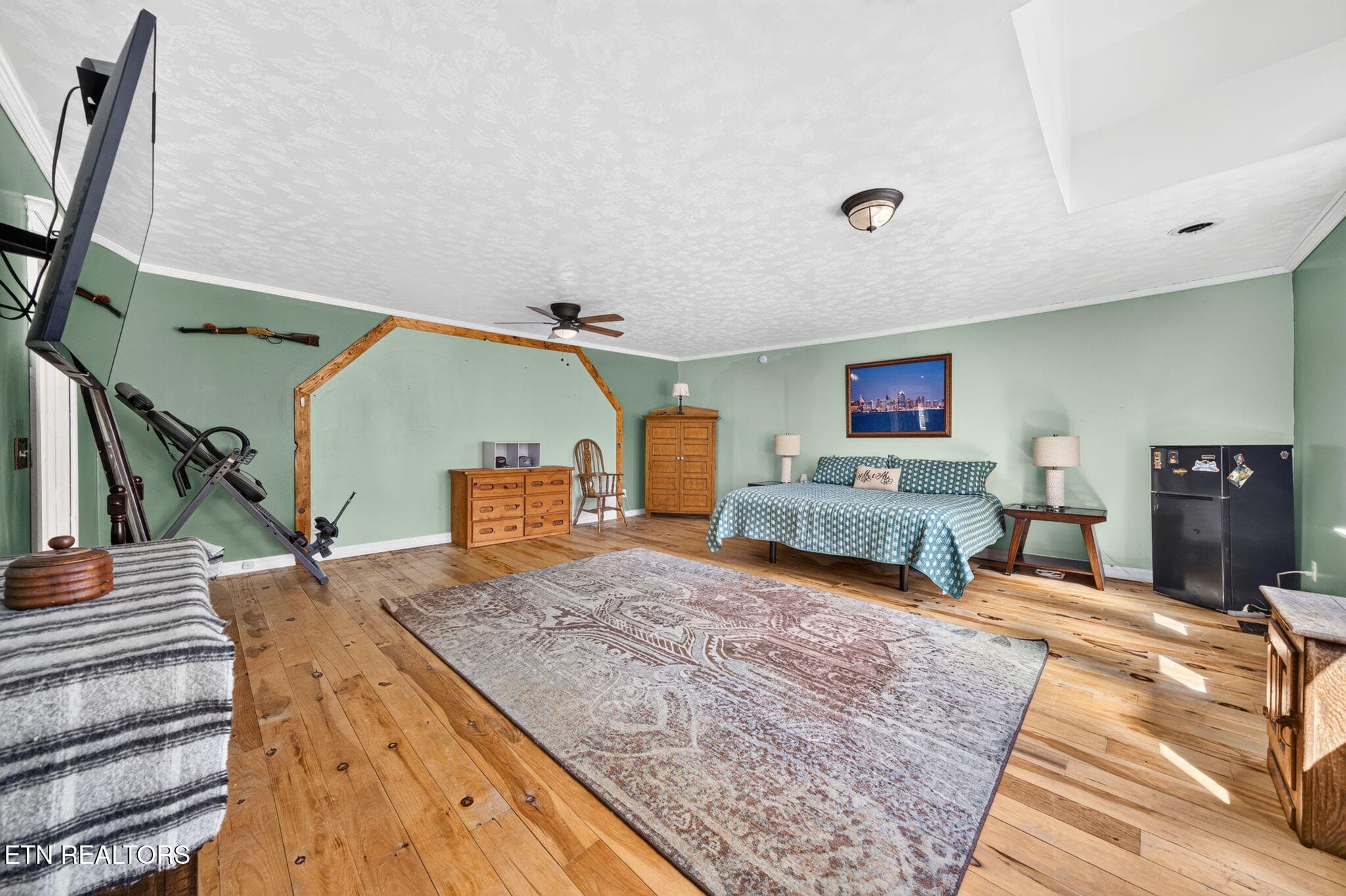 Master bedroom vw3 - 240 Memory Lane, Monterey, TN 38574