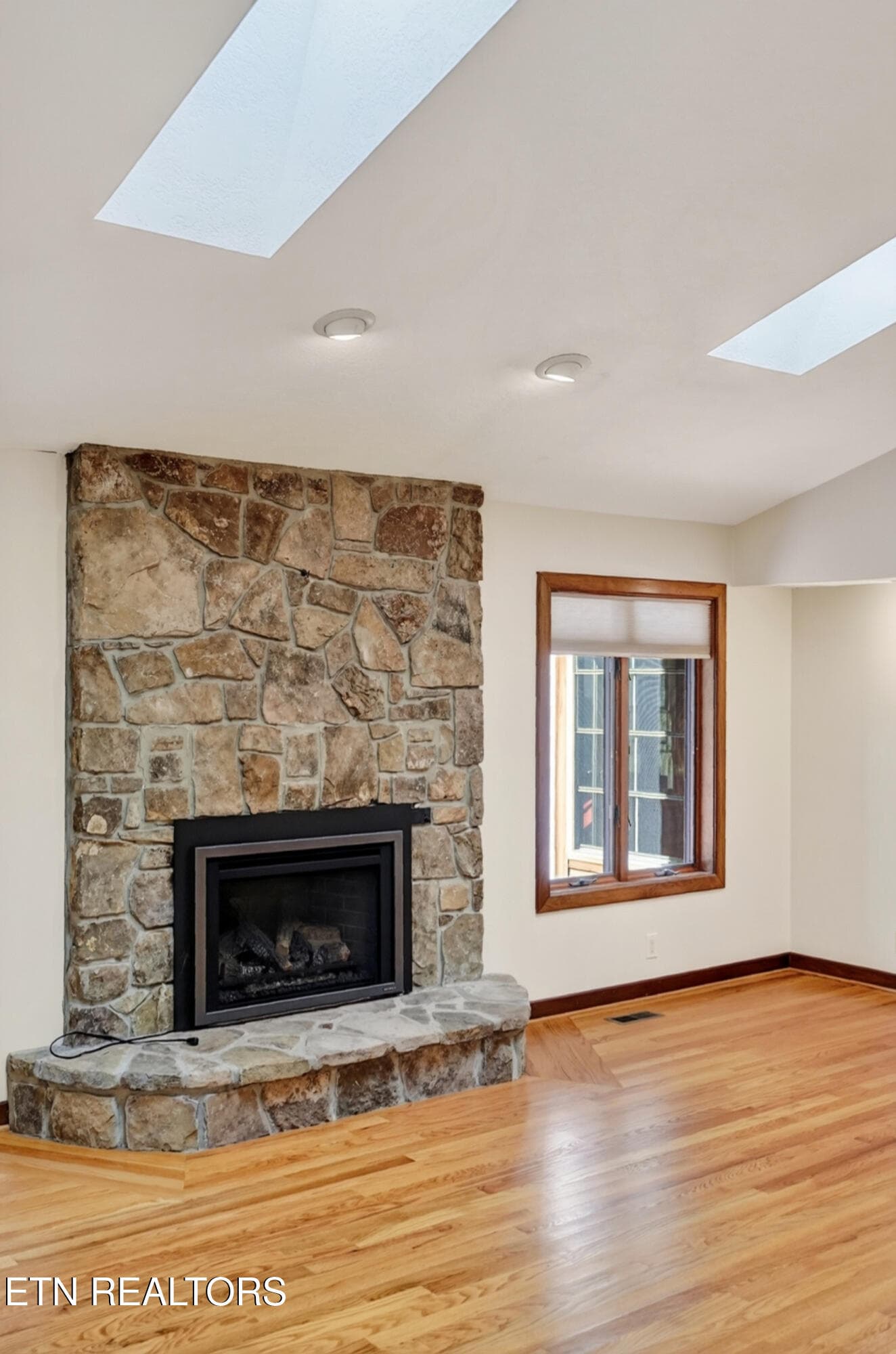BLP06565 - 22 Lakeside Circle, Crossville, TN 38558, Crossville