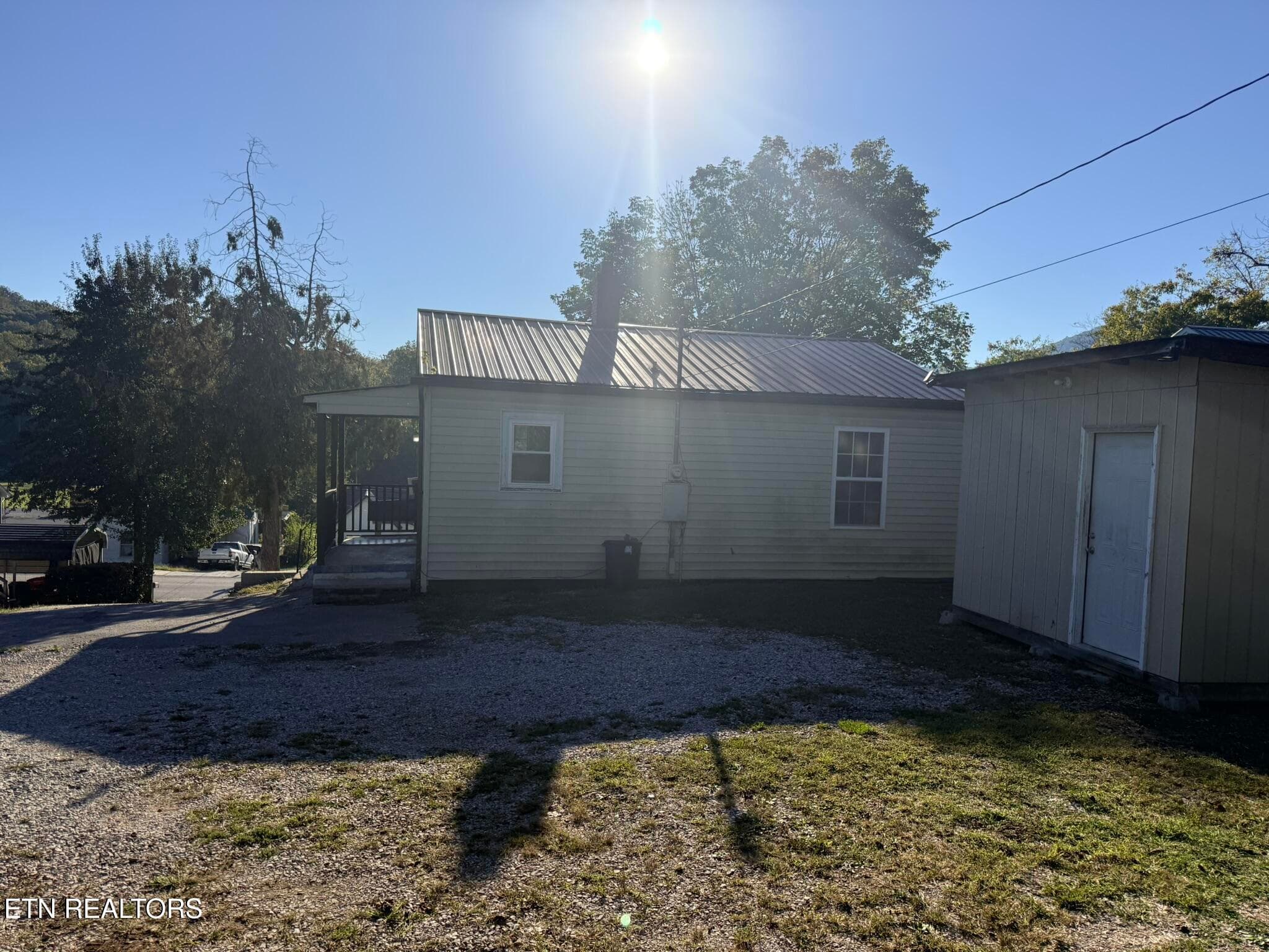 IMG_1225 - 507 S Indiana Ave, LaFollette, TN 37766, LaFollette