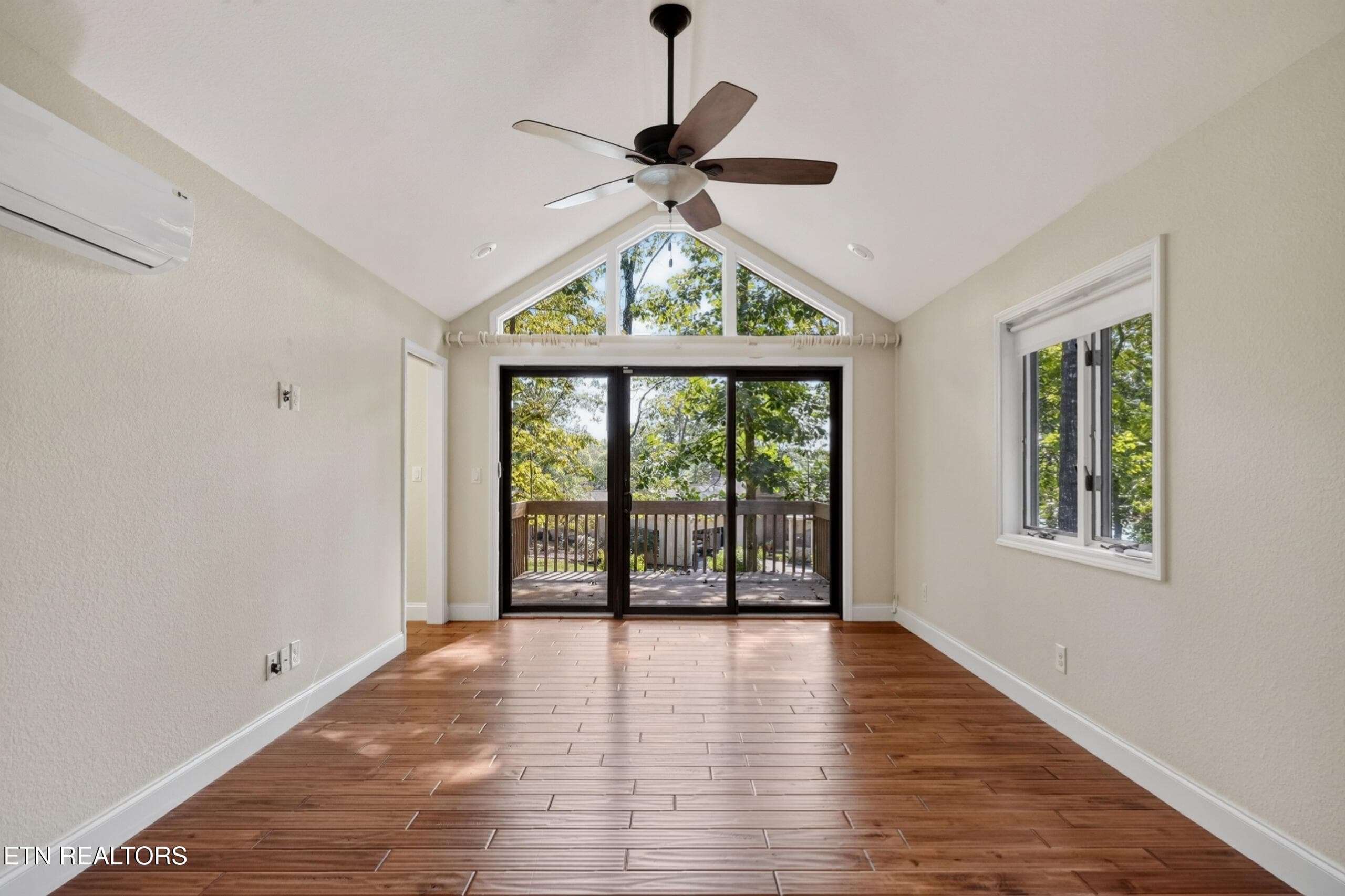 BLP06536 - 22 Lakeside Circle, Crossville, TN 38558, Crossville