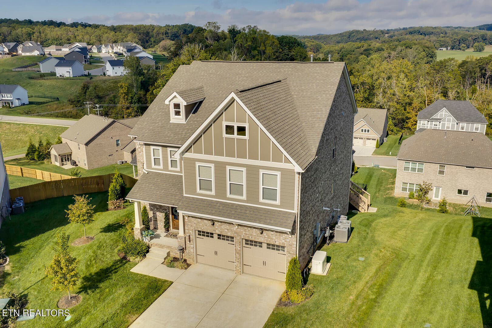 03_CloudberryLane_2705_FrontRightElevate - 2705 Cloudberry Lane, Knoxville, TN 37932, Knoxville