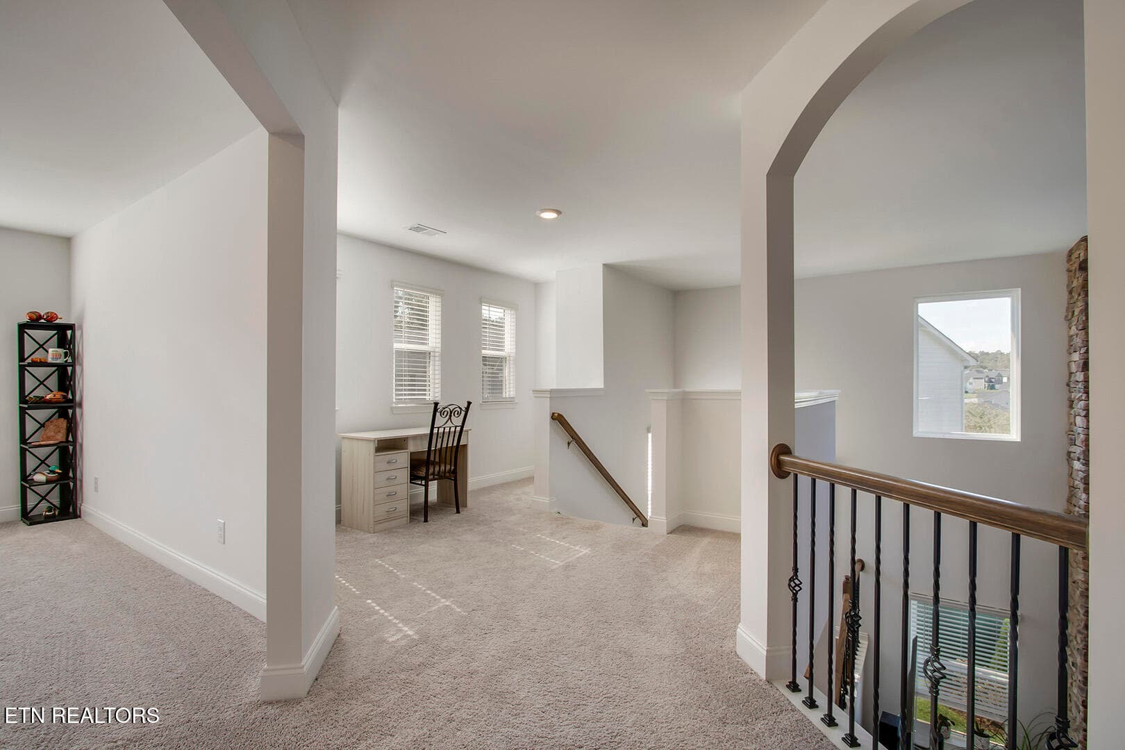 30_CloudberryLane_2705_FamilyEntry-Offic - 2705 Cloudberry Lane, Knoxville, TN 37932, Knoxville