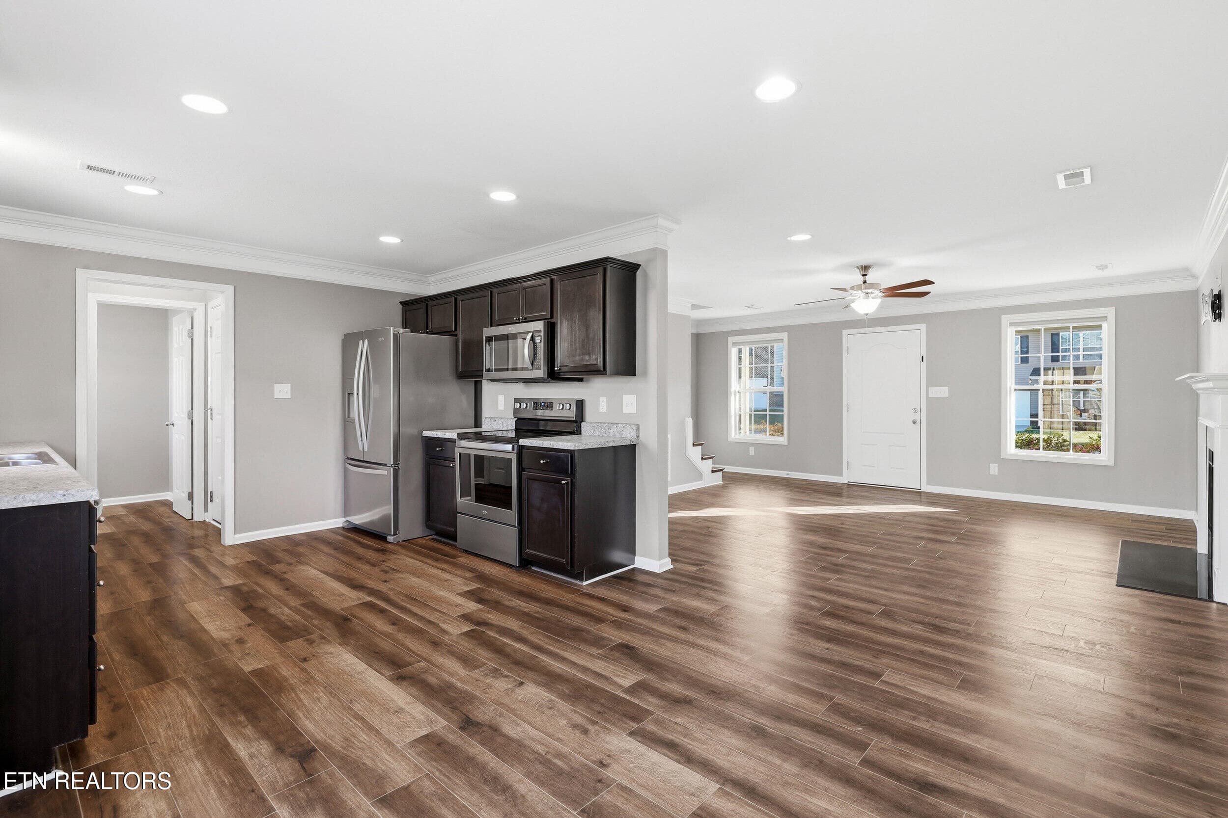09 - Kitchen - 7356 Ladd Rd, Powell, TN 37849, Powell