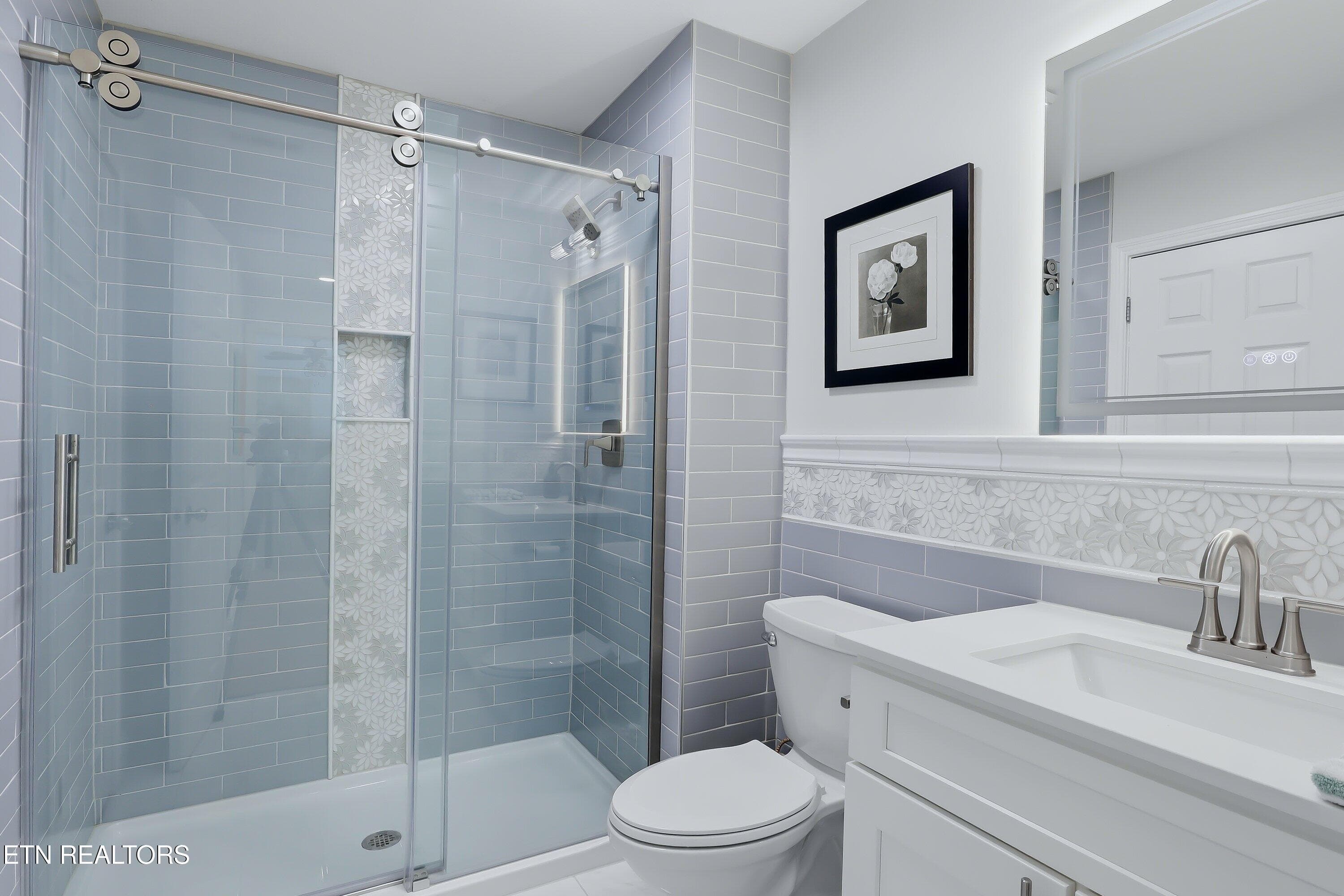Bathroom 2 - 9225 Mesa Verde Lane, Knoxville, TN 37922, Knoxville