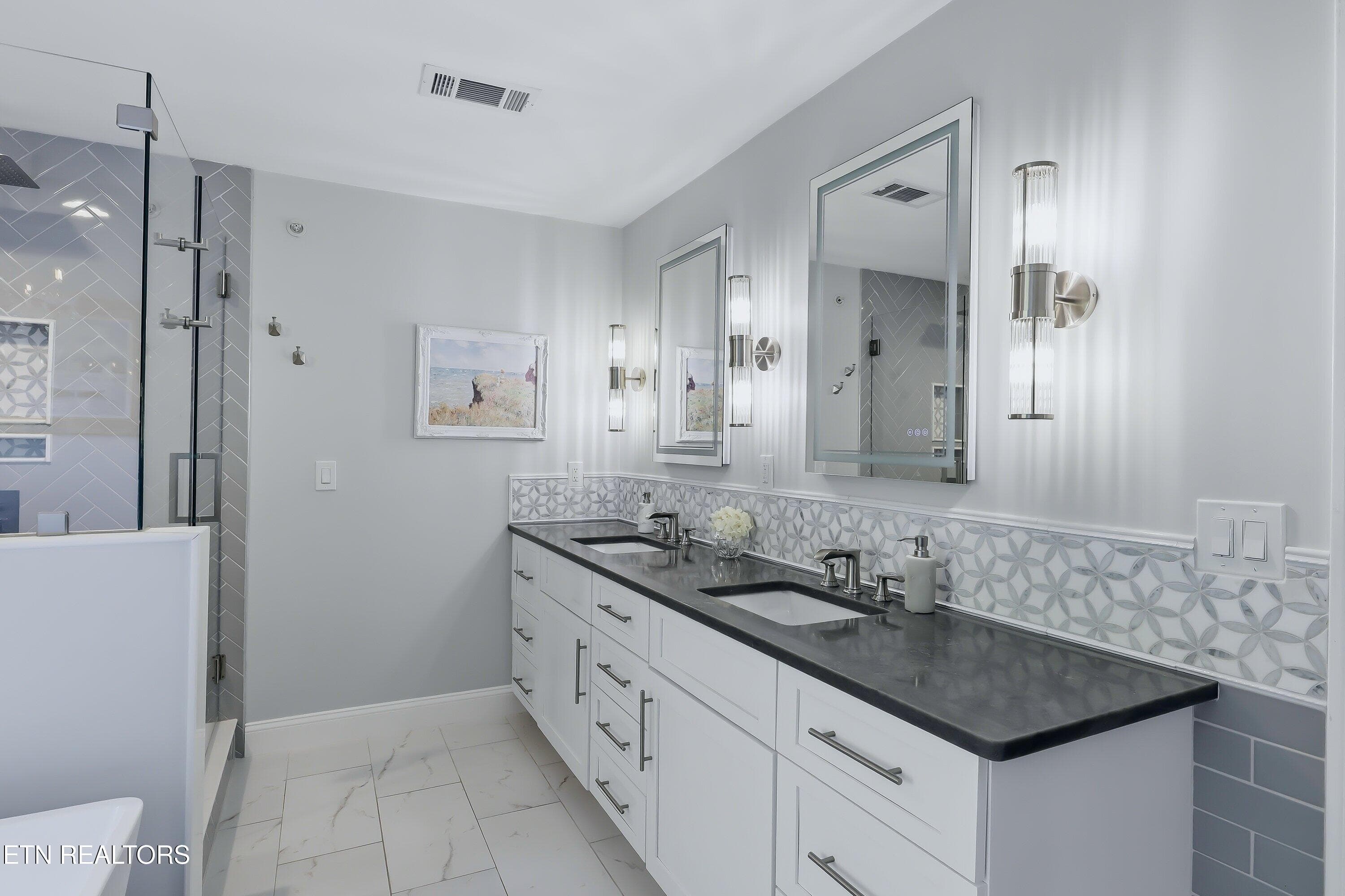 Primary Bathroom - 9225 Mesa Verde Lane, Knoxville, TN 37922, Knoxville