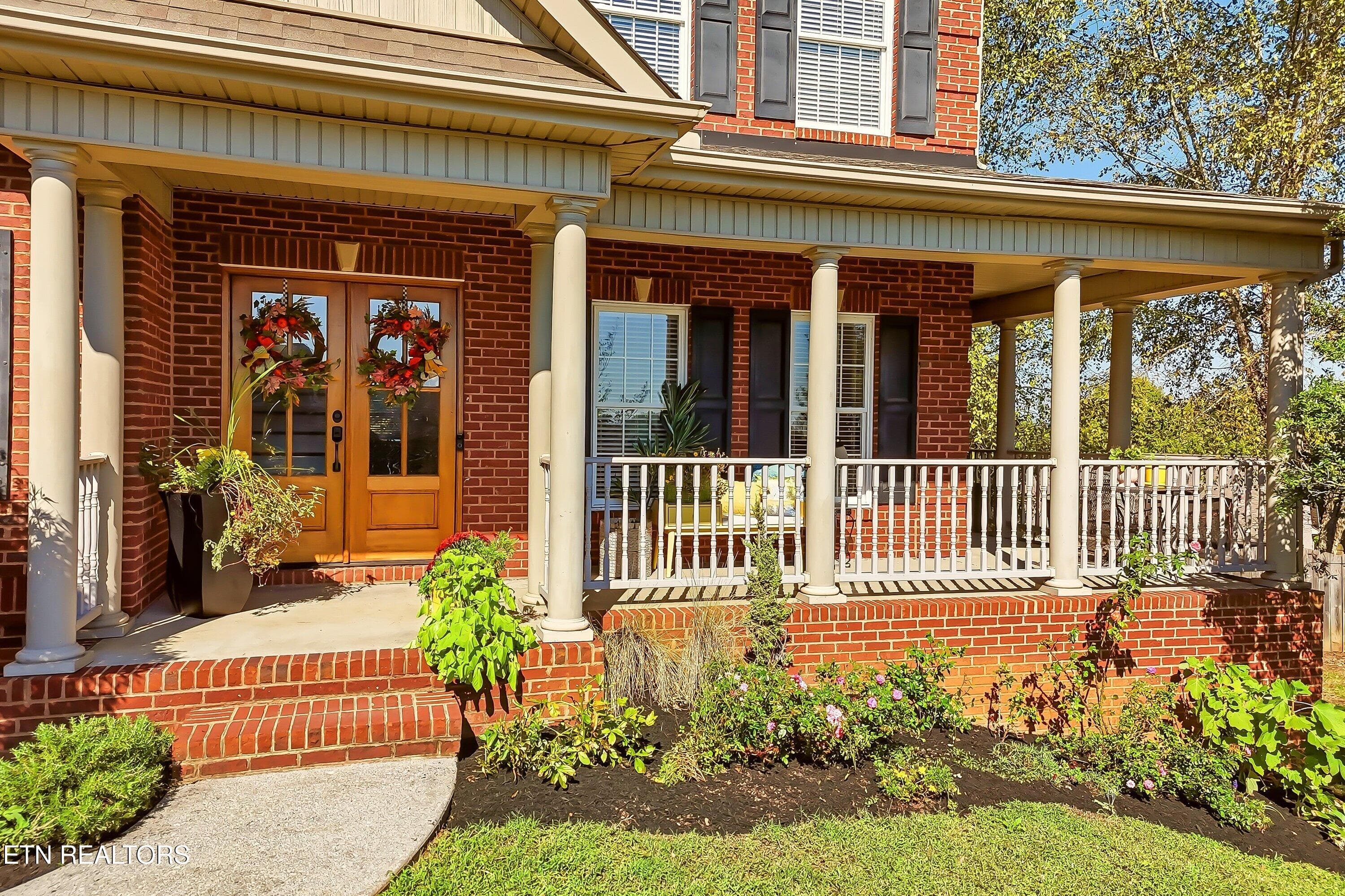 Wrap Around Porch - 9225 Mesa Verde Lane, Knoxville, TN 37922, Knoxville