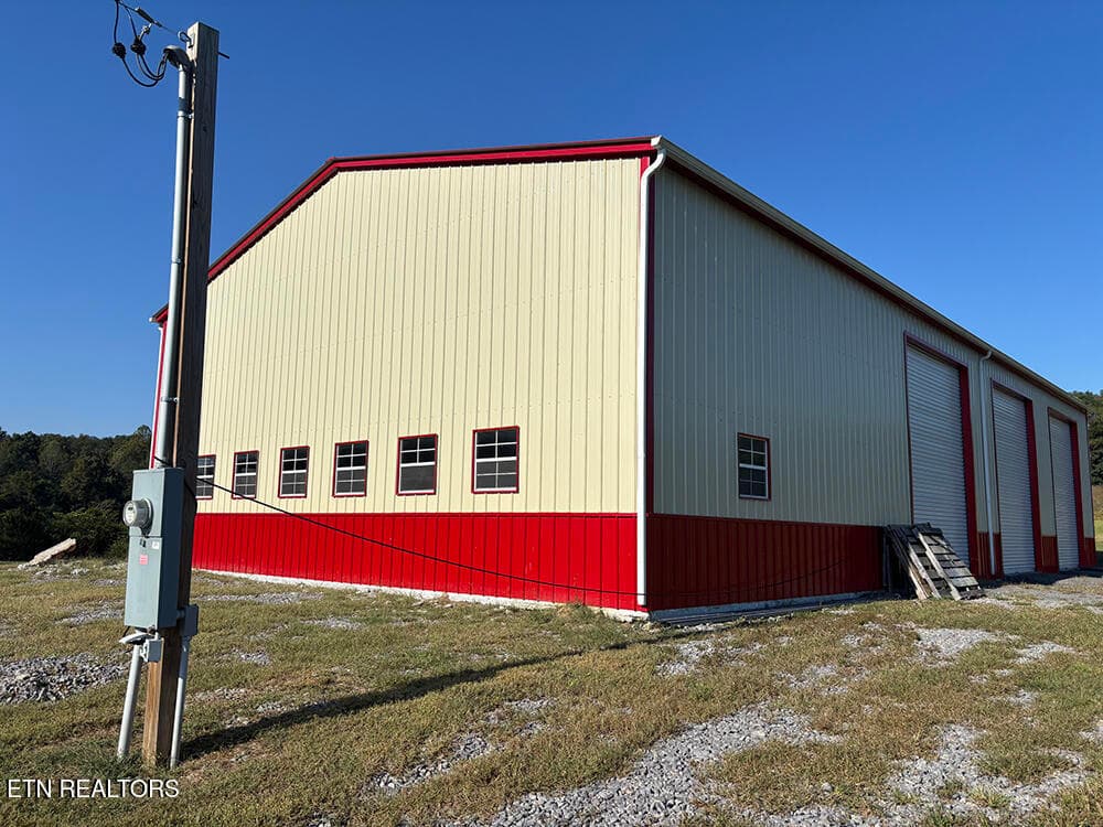 10_MetalBuilding - 2233 Rutledge Pike, Blaine, TN 37709