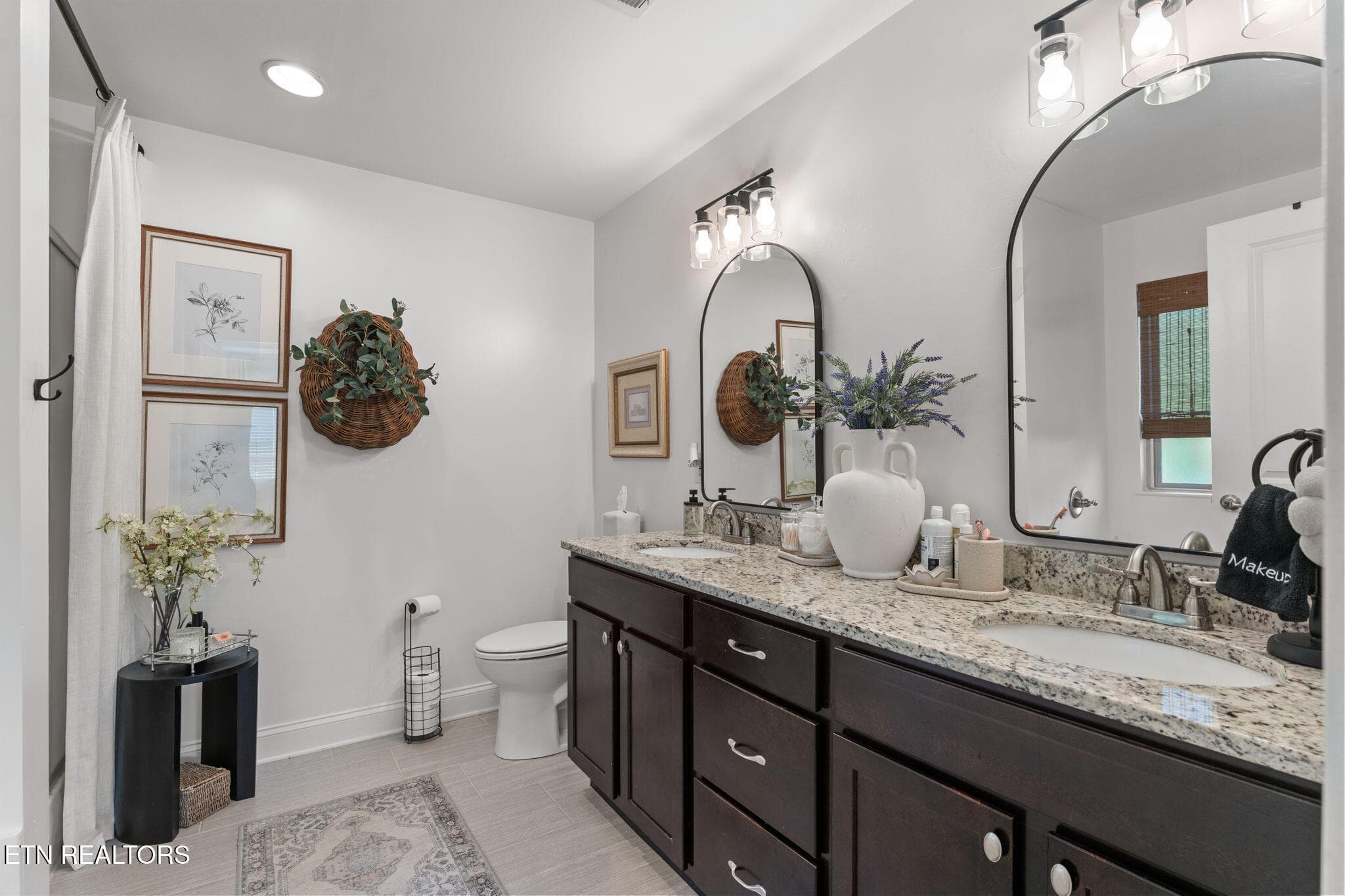 Primary bathroom on the main level - 7222 Settlers Path Lane, Knoxville, TN 37920
