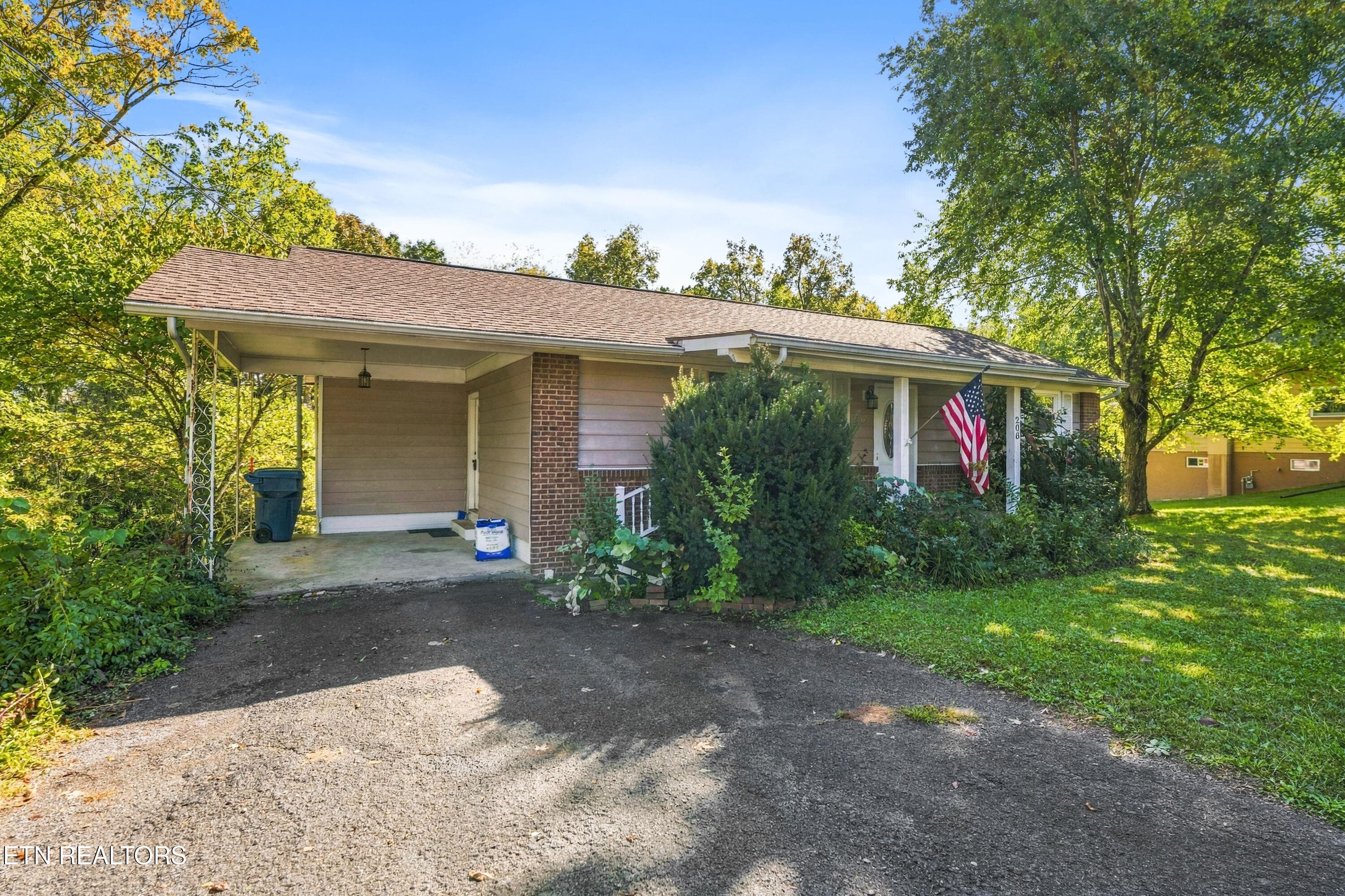 DSC07279 - 208 N Hills Drive, Crossville, TN 38555, Crossville