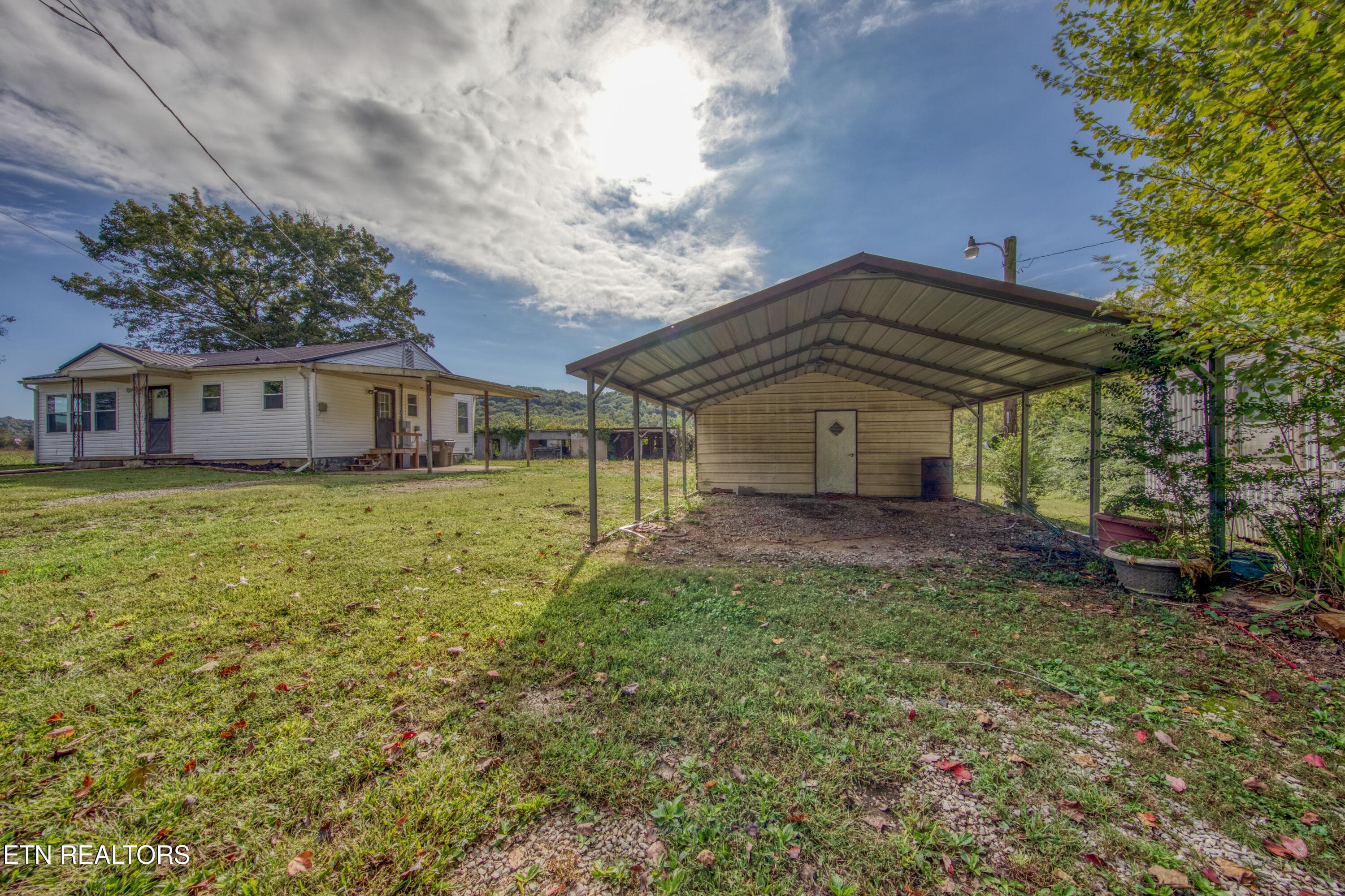 0H3A6758_114_Original - 3243 Hall Rd, Loudon, TN 37774, Loudon