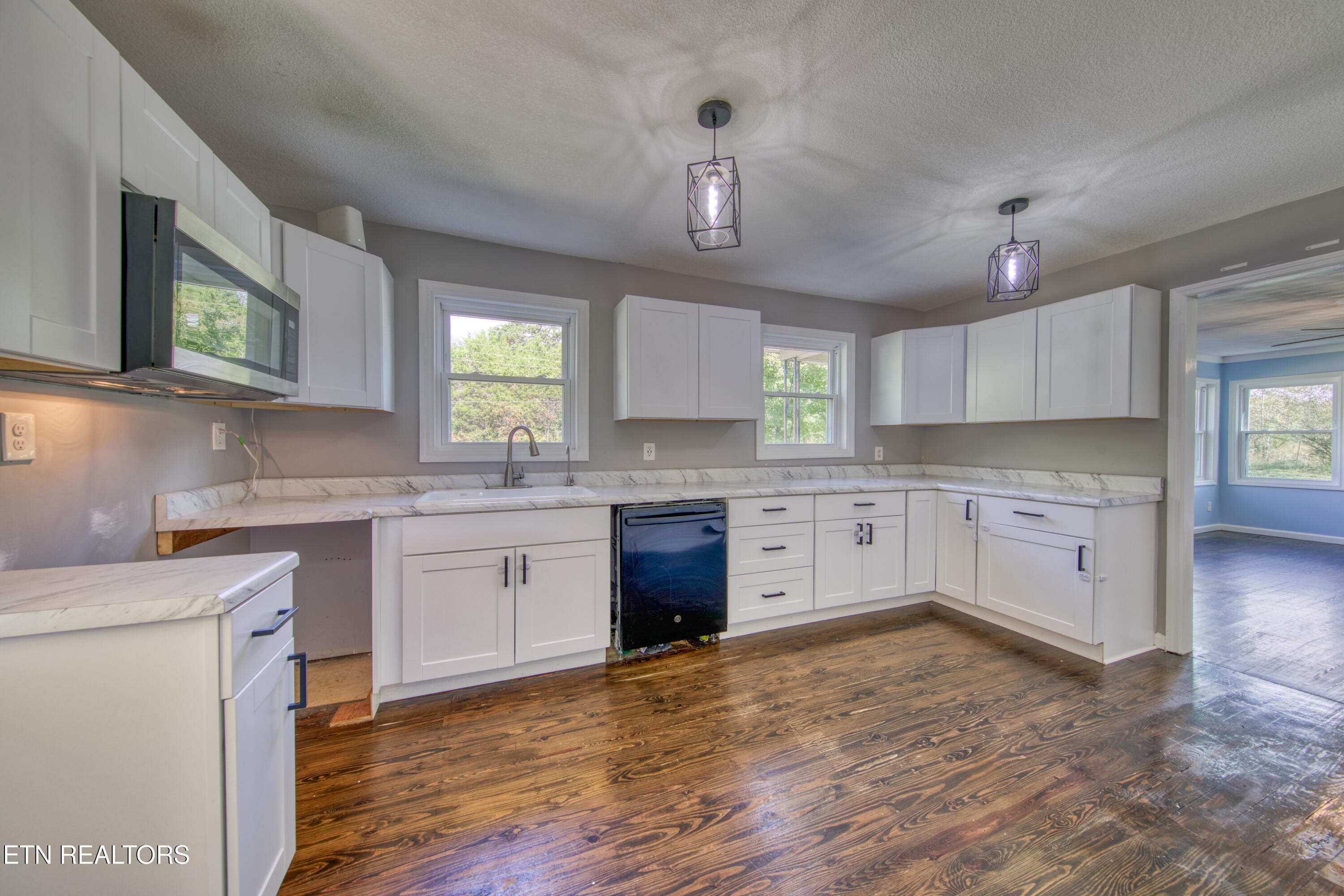 0H3A6802_129_Original - 3243 Hall Rd, Loudon, TN 37774, Loudon