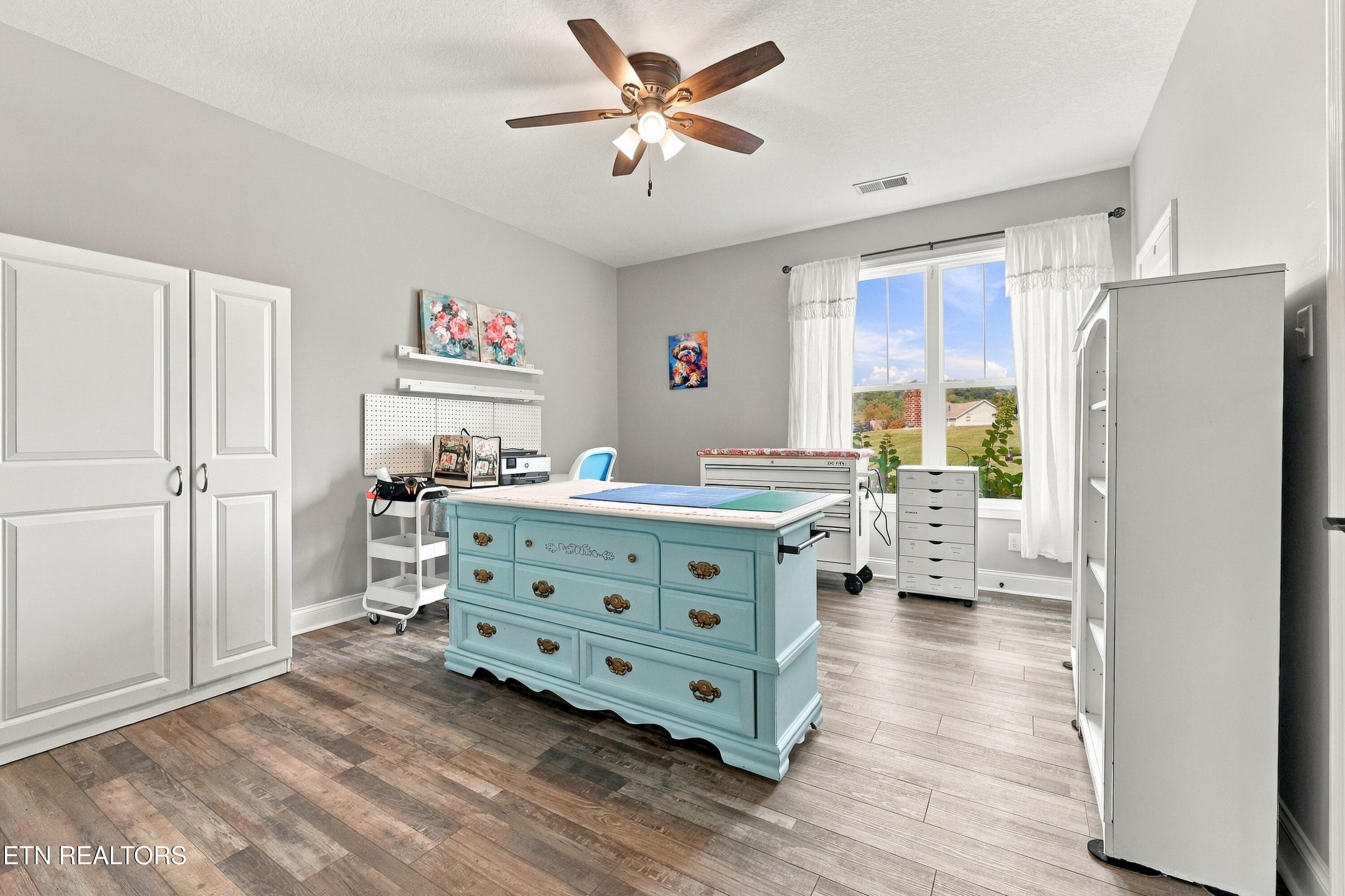 18-654 Running Brook Drive 18 - 654 Running Brook Drive, Strawberry Plains, TN 37871, Strawberry Plains