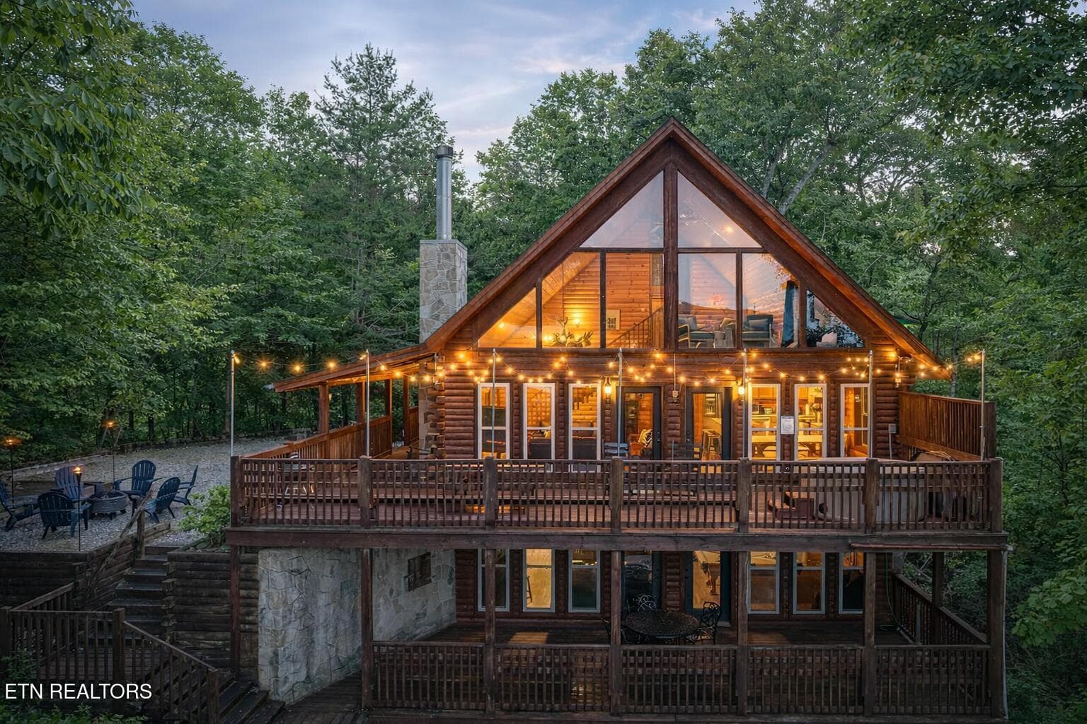 531 Gatlin Drive, Gatlinburg, TN 37738