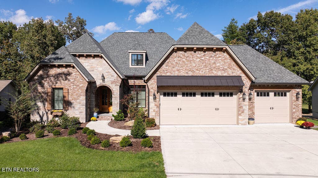 106 Minetta Drive, Crossville, TN 38558