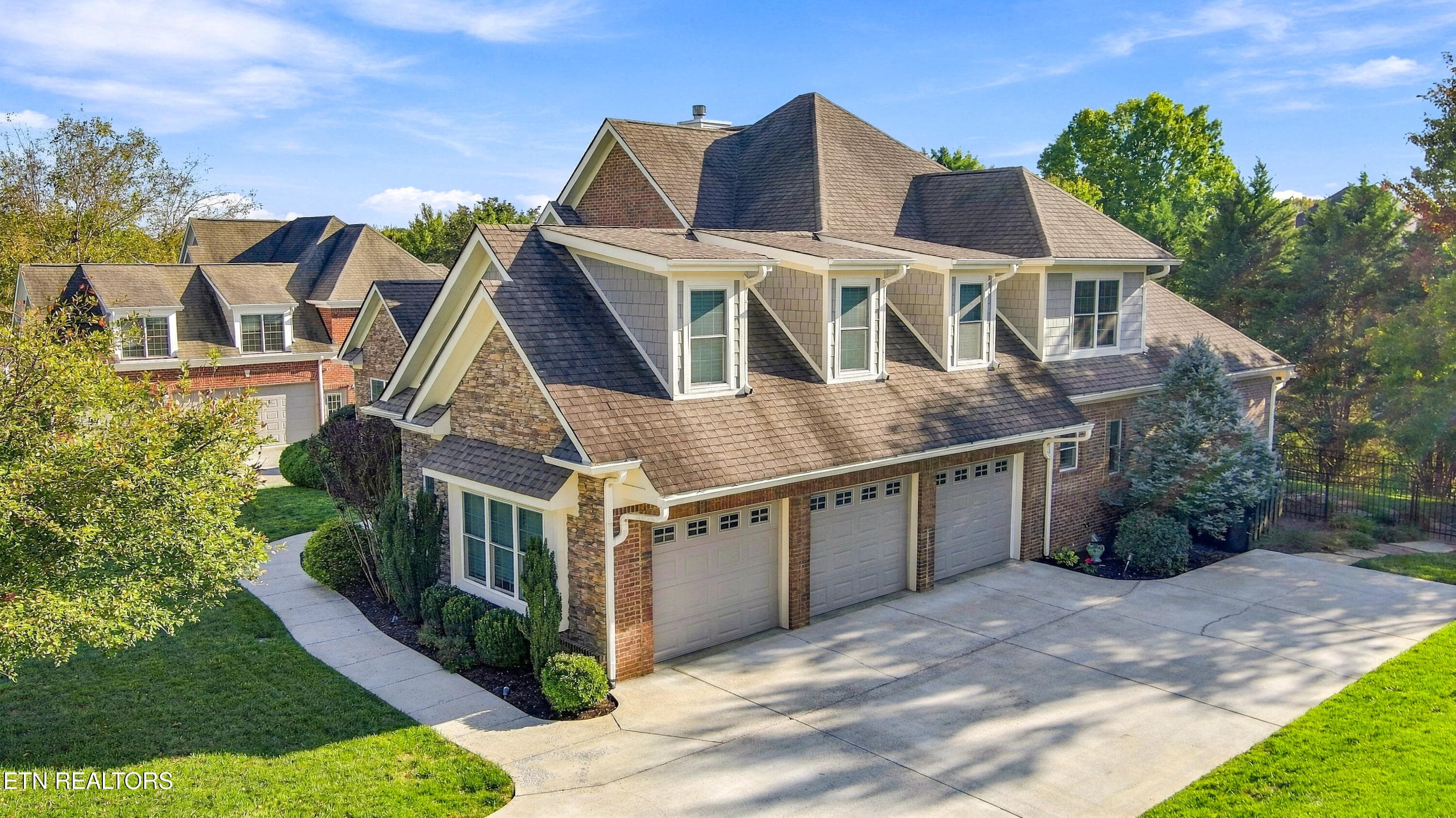 Side View - 723 Bayshore Rd, Knoxville, TN 37934, Knoxville