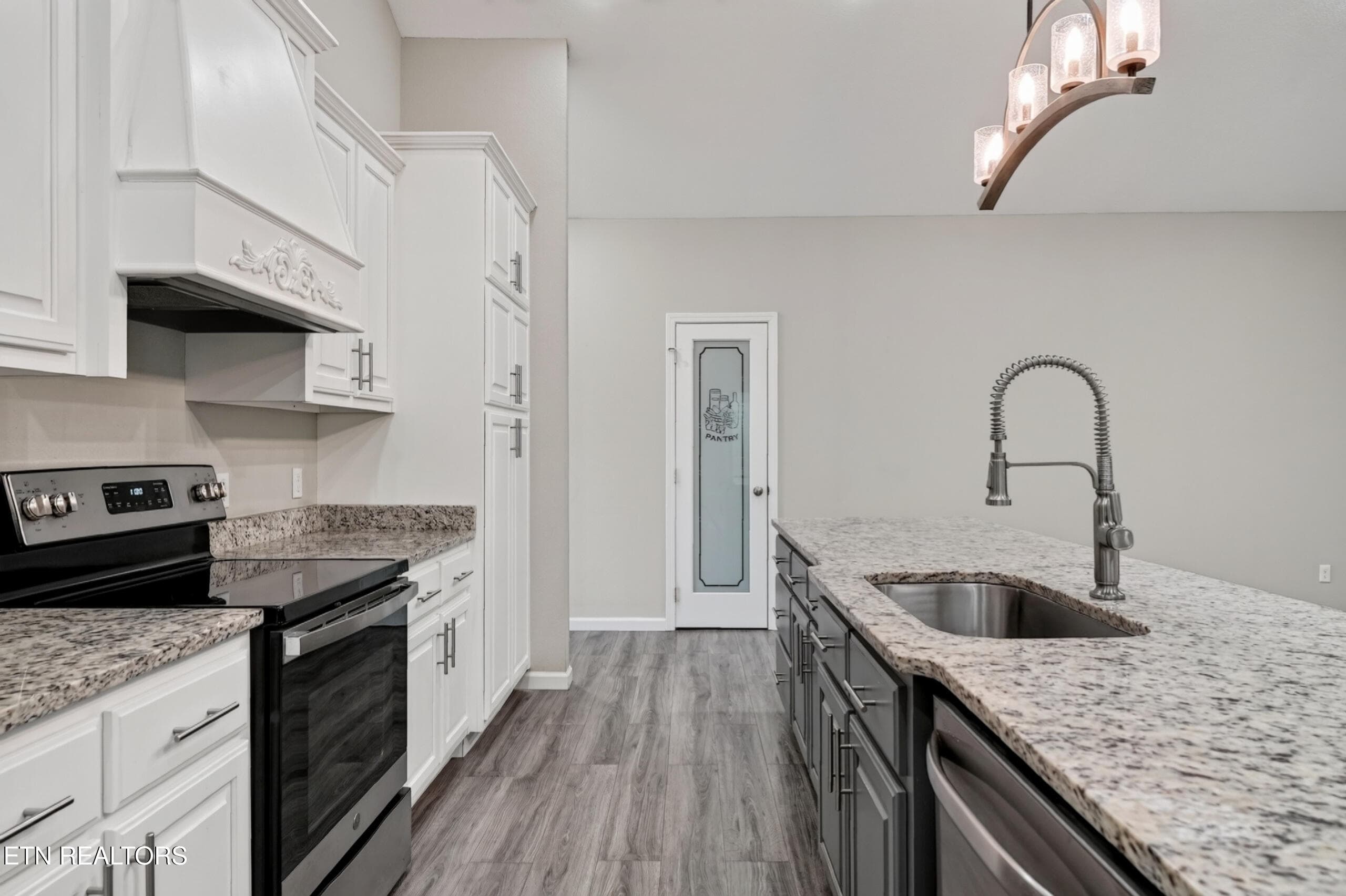 KITCHEN - 4282 Standing Rock Rd, Jamestown, TN 38556, Jamestown