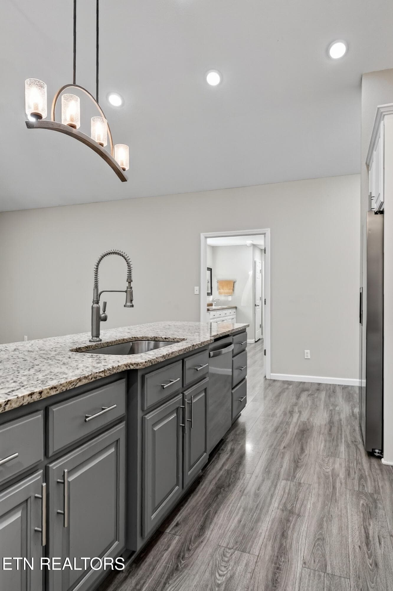 GRANITE COUNTERS - 4282 Standing Rock Rd, Jamestown, TN 38556, Jamestown
