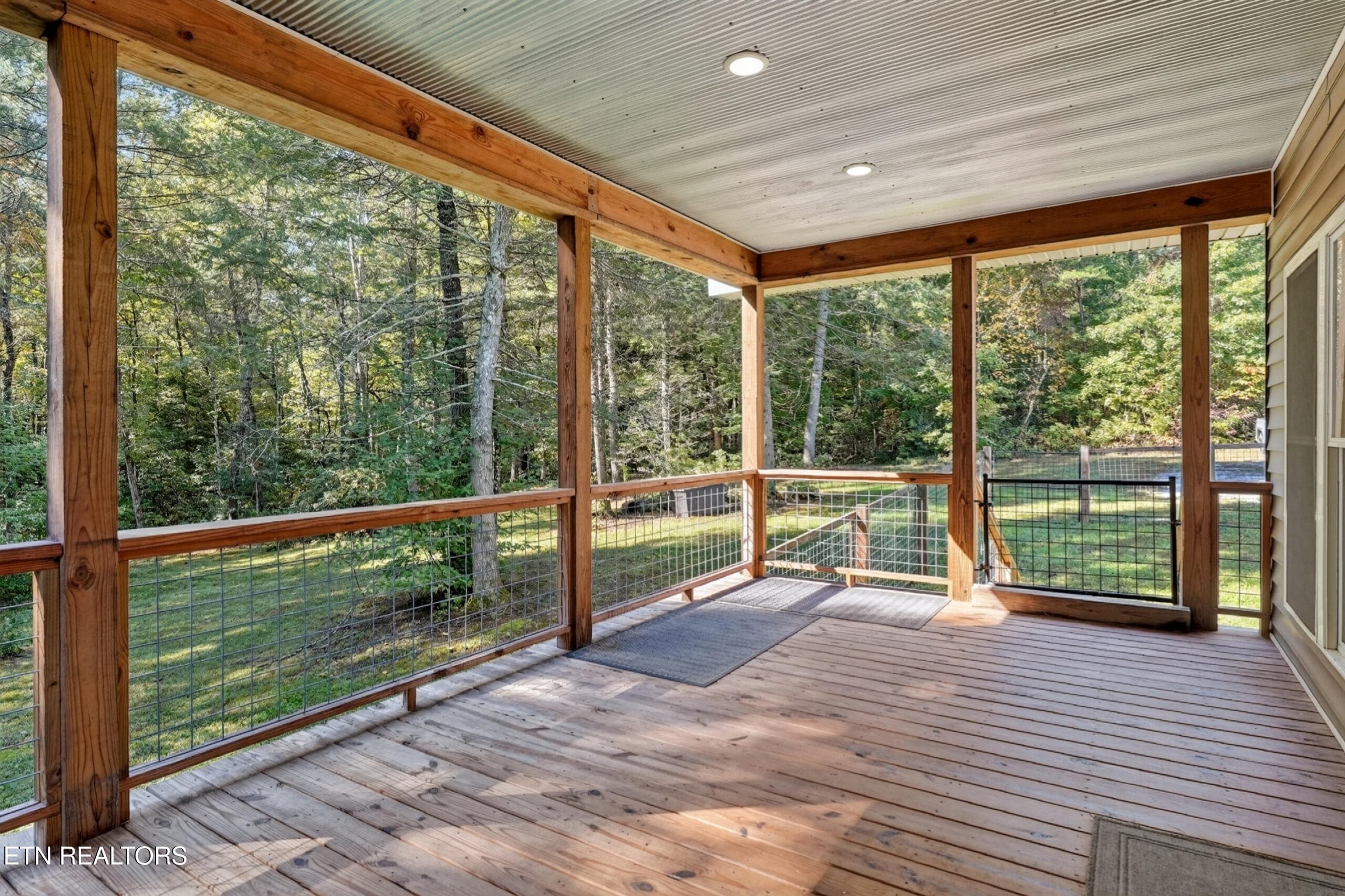 WONDERFUL BACK PORCH - 4282 Standing Rock Rd, Jamestown, TN 38556, Jamestown
