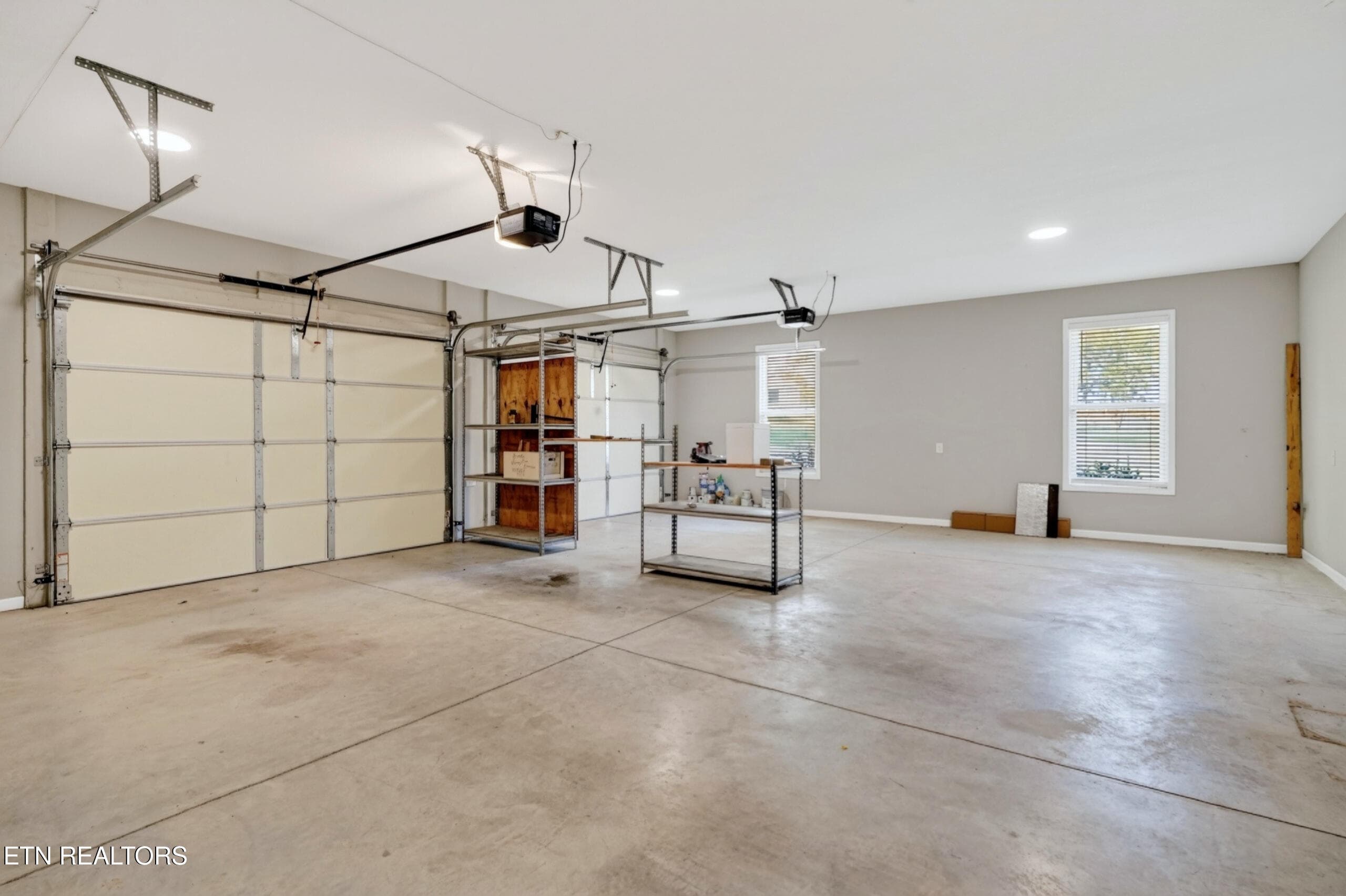 OVERSIZED GARAGE - 4282 Standing Rock Rd, Jamestown, TN 38556, Jamestown