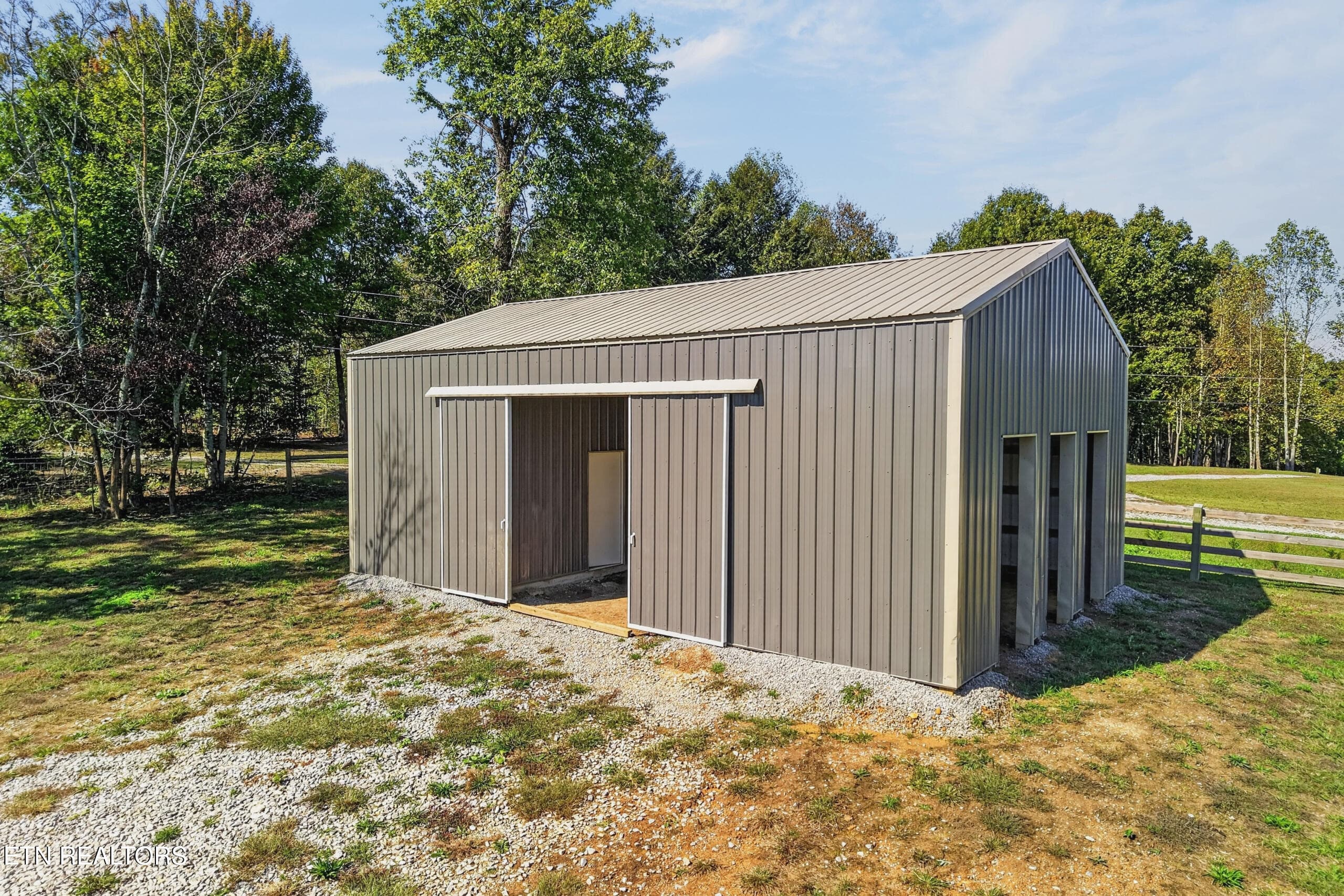 NICE CUSTOM BARN WITH WATER - 4282 Standing Rock Rd, Jamestown, TN 38556, Jamestown