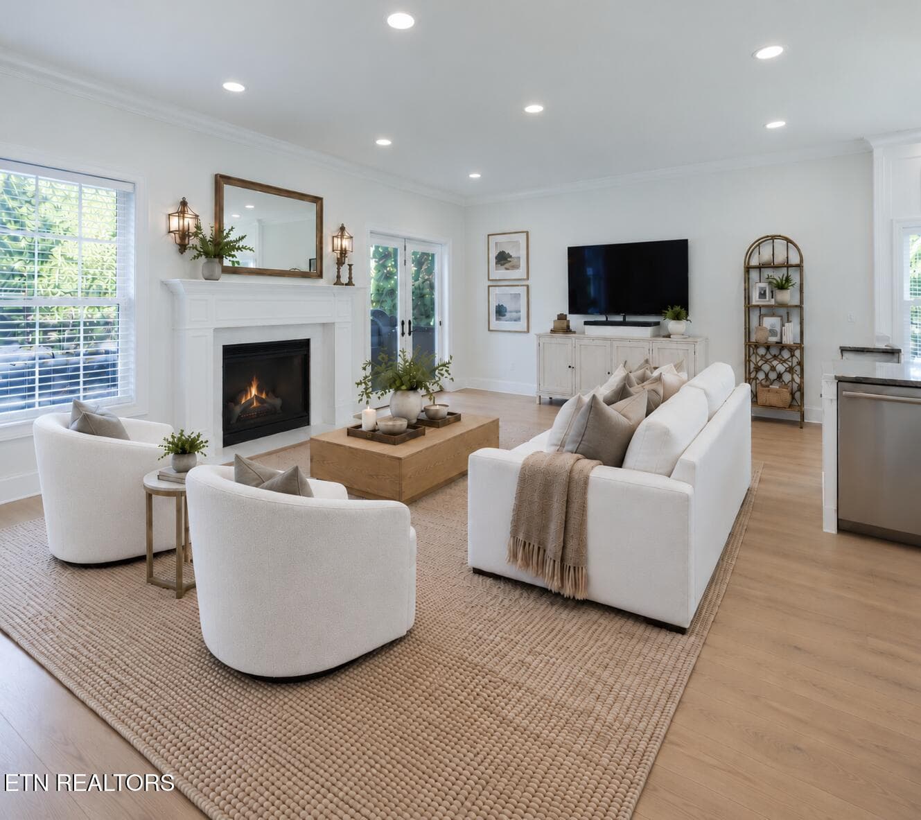 Family Room - 9225 Mesa Verde Lane, Knoxville, TN 37922, Knoxville