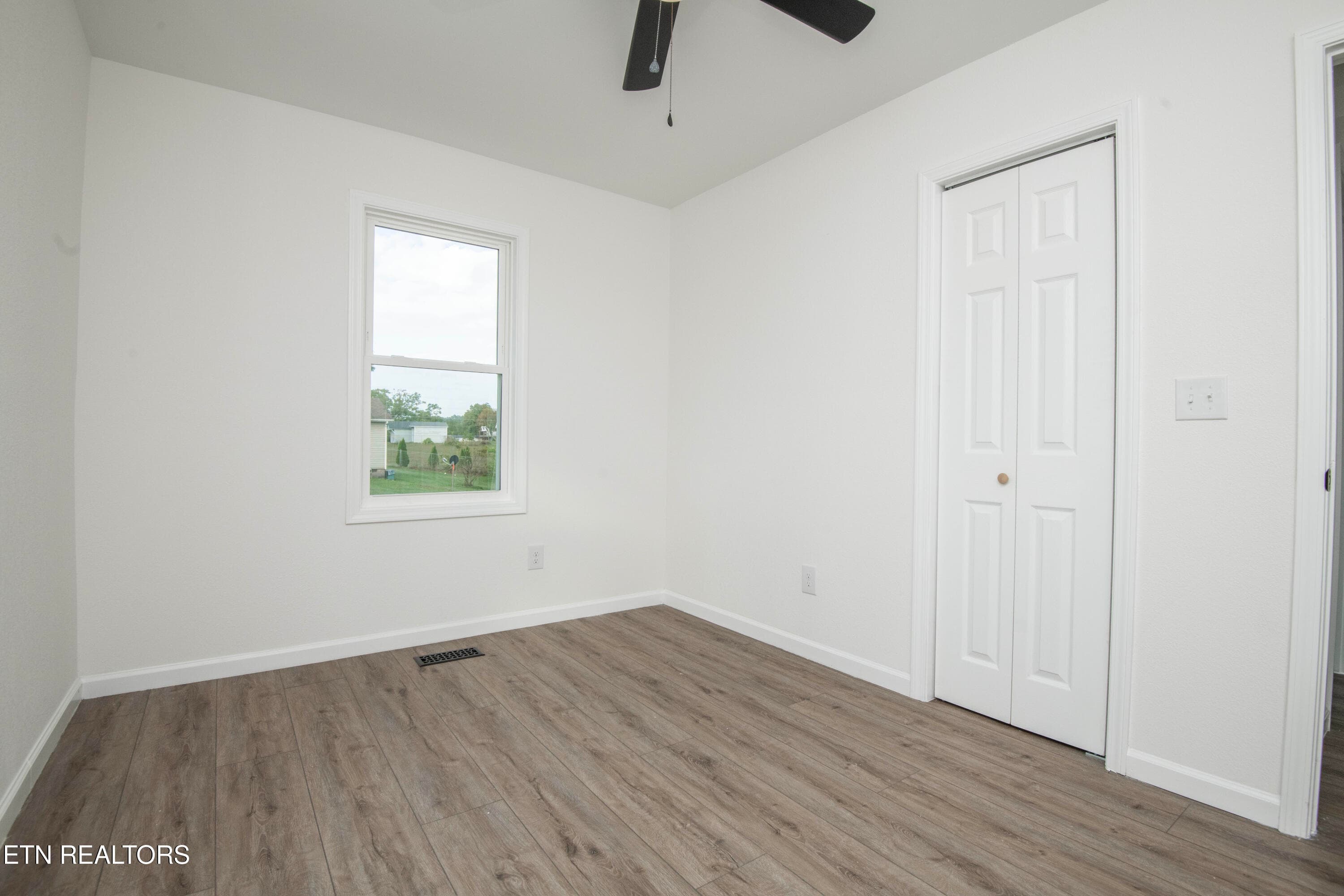 third bed 2 - 7309 Hammer Rd, Knoxville, TN 37924, Knoxville
