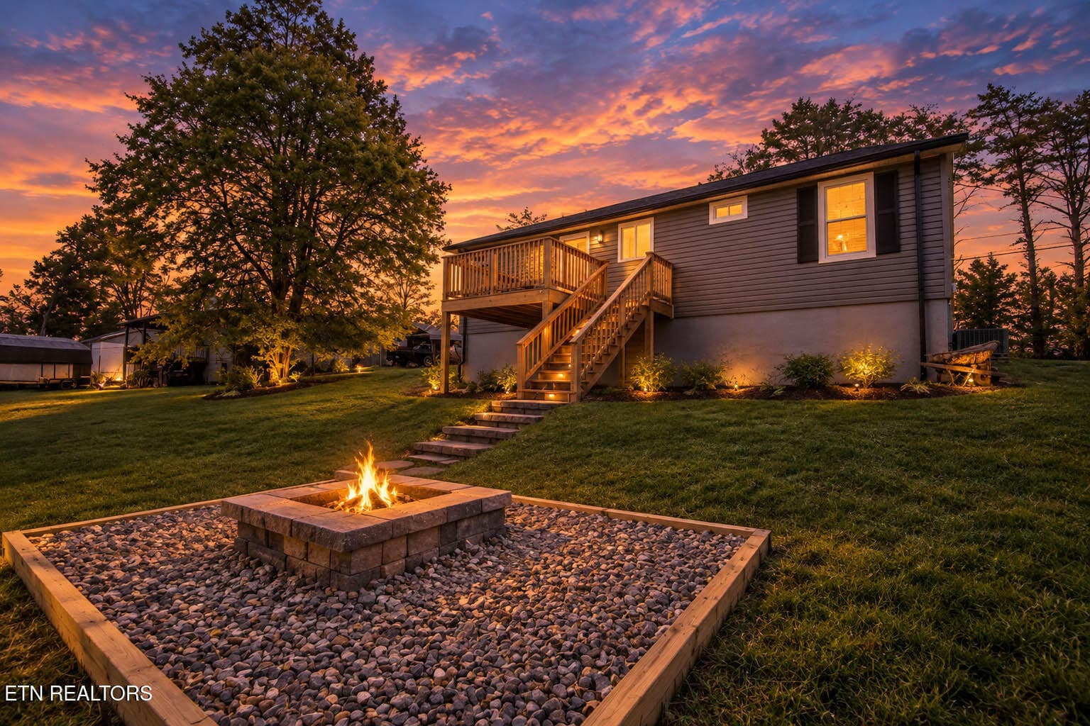 twilight - 7309 Hammer Rd, Knoxville, TN 37924, Knoxville