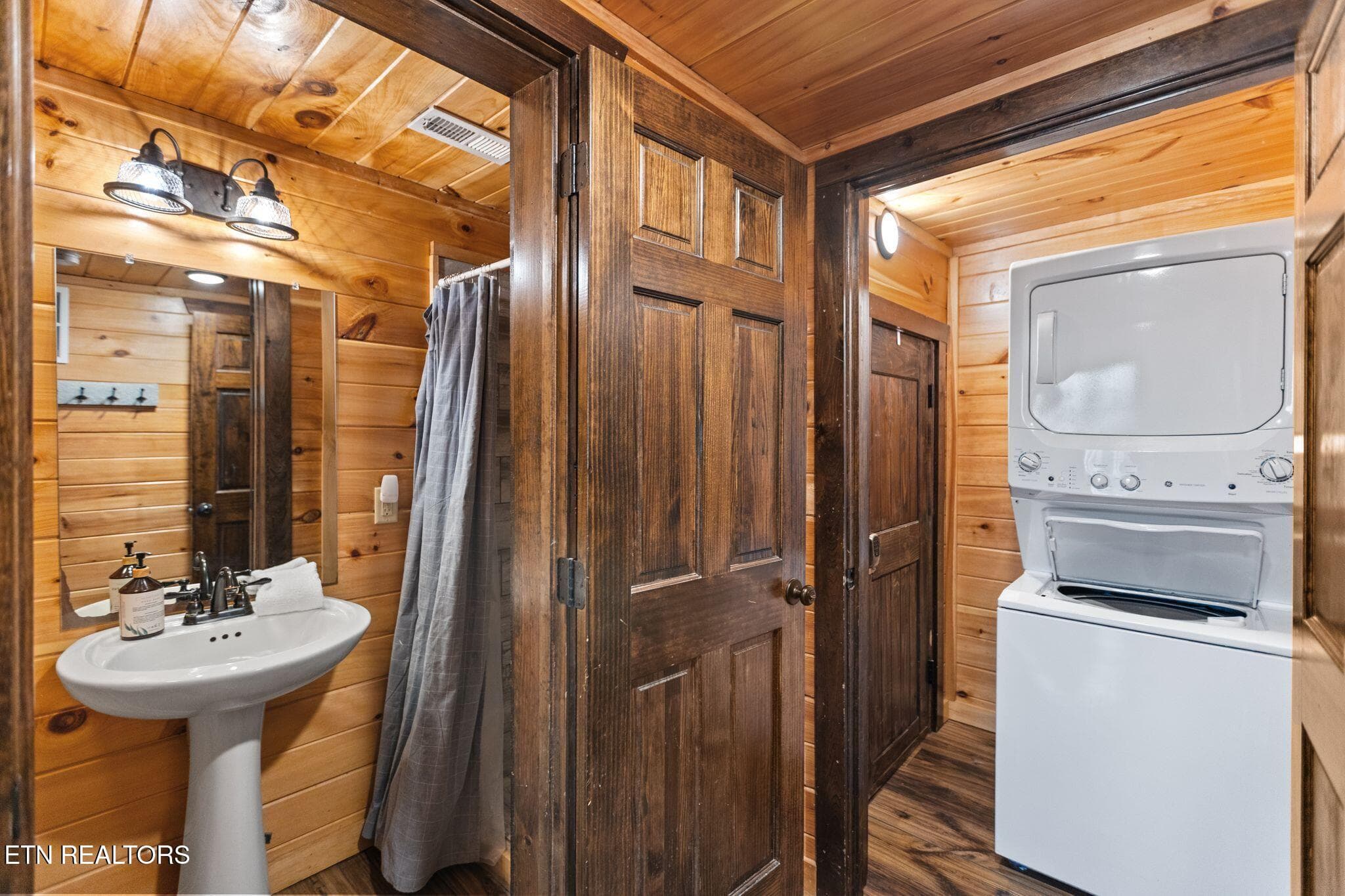 bathroom and laundry - 668 Stockton Drive, Sevierville, TN 37876, Sevierville