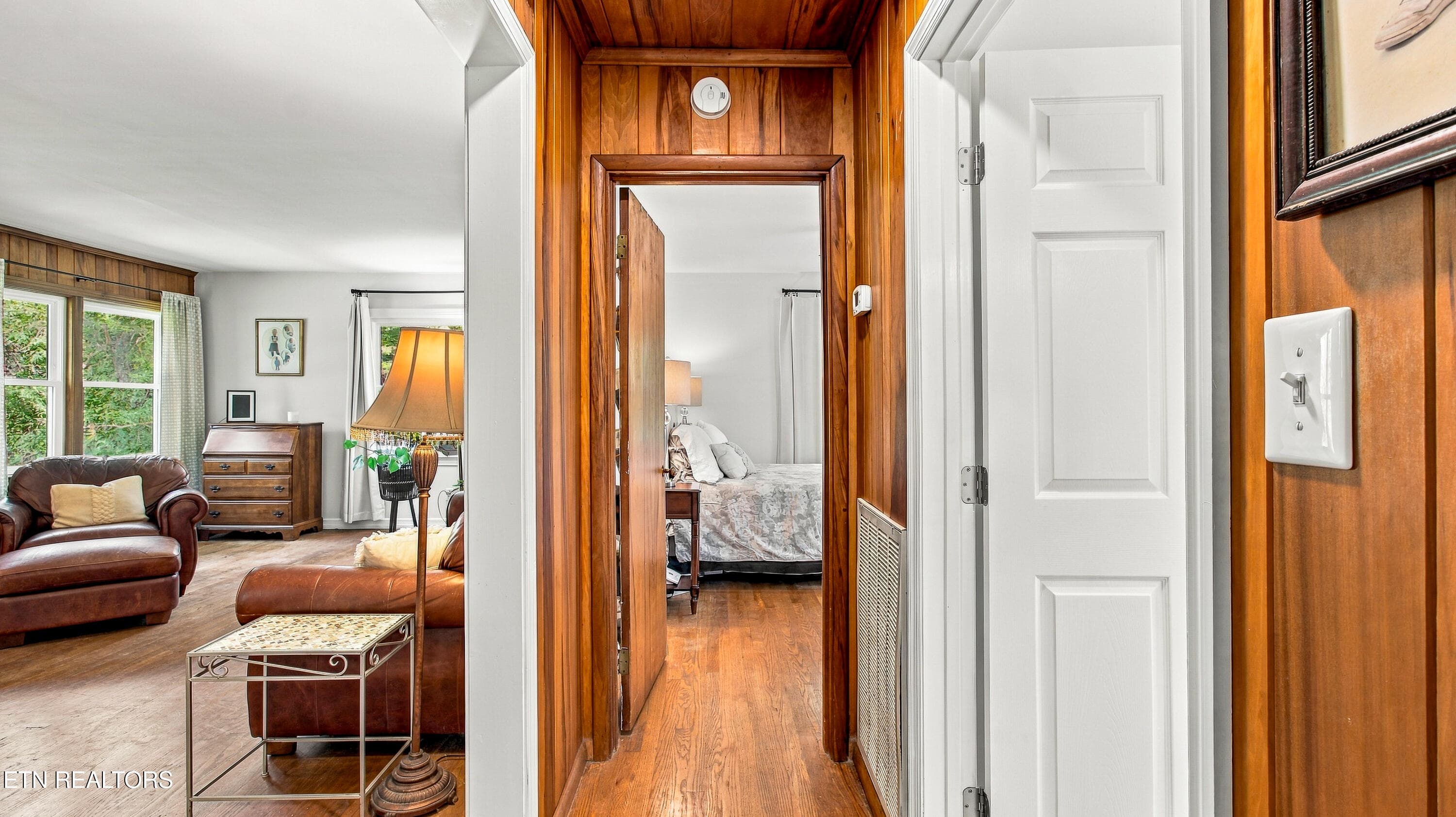 Hallway - 5801 Holston Hills Rd, Knoxville, TN 37914, Knoxville