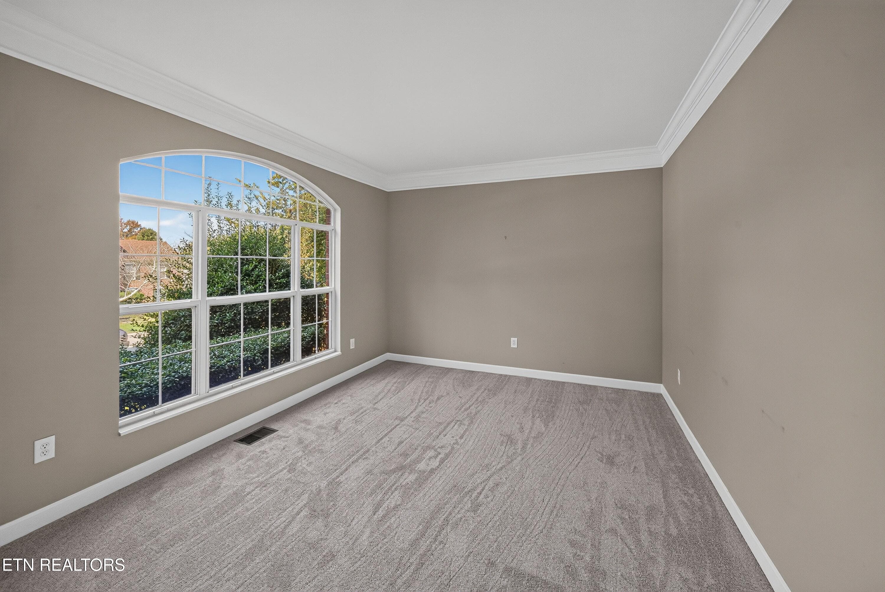 formal living room or study - 1238 Vale View Rd, Knoxville, TN 37922, Knoxville