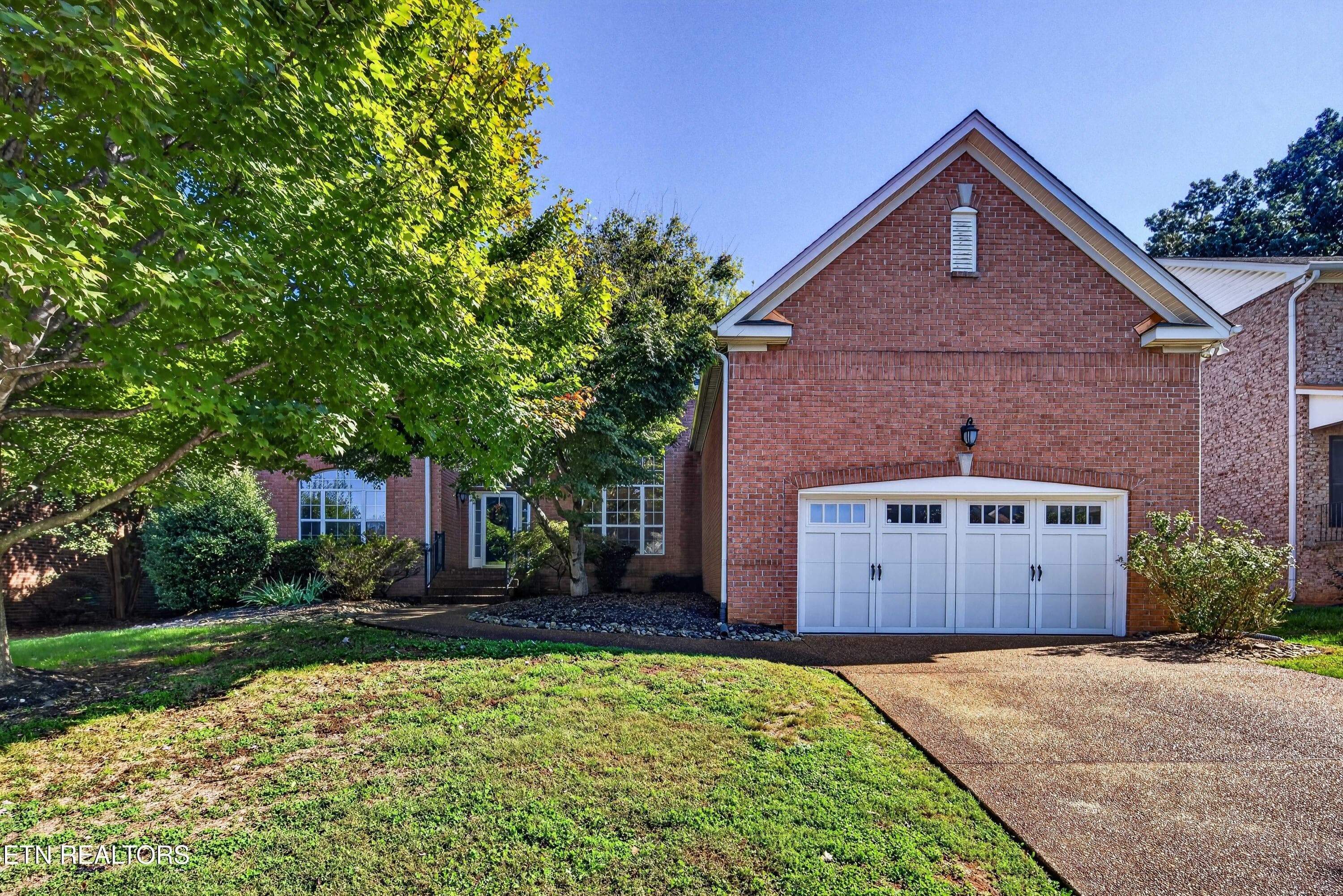 1238 Vale View Rd, Knoxville, TN 37922