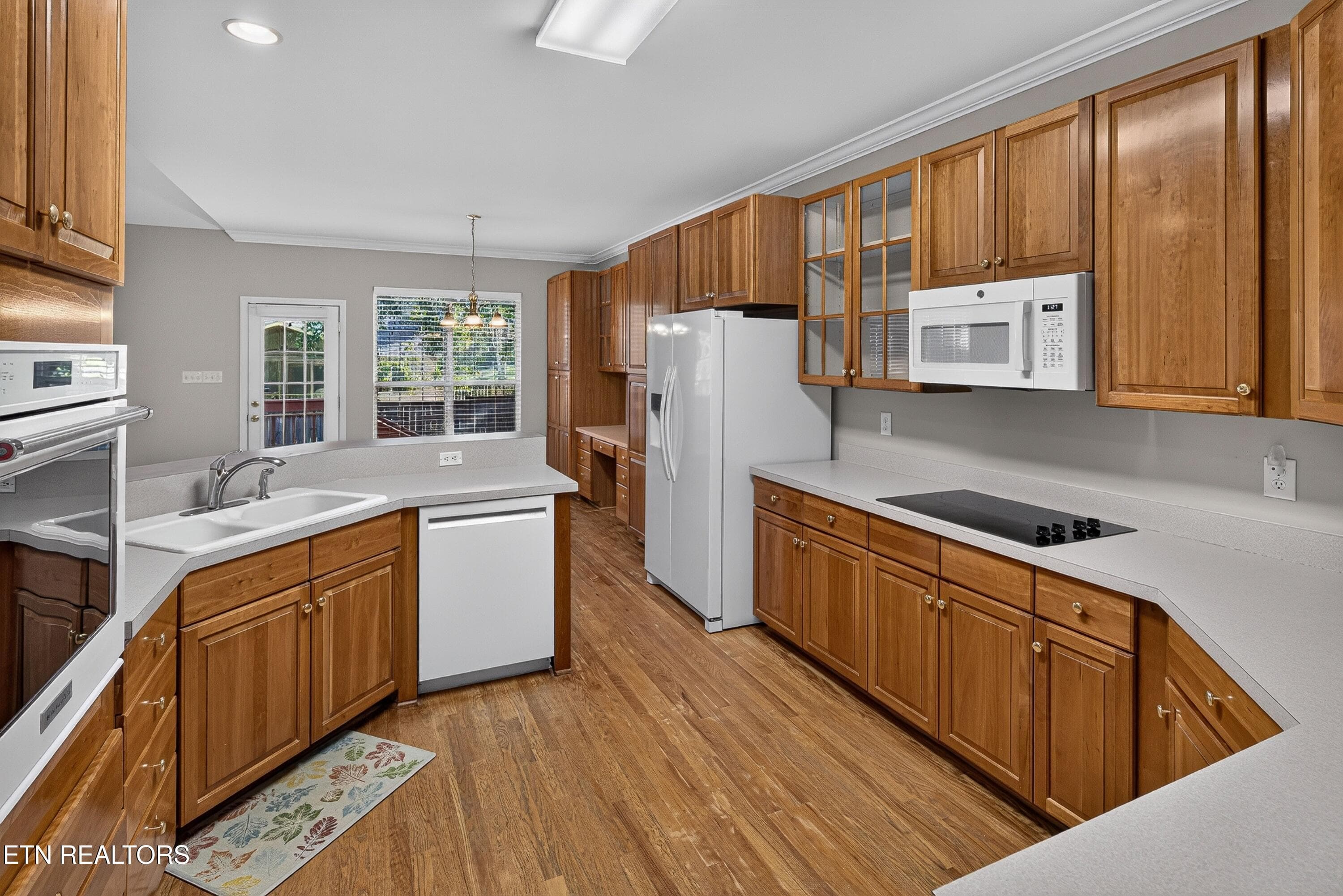 kitchen area - 1238 Vale View Rd, Knoxville, TN 37922, Knoxville