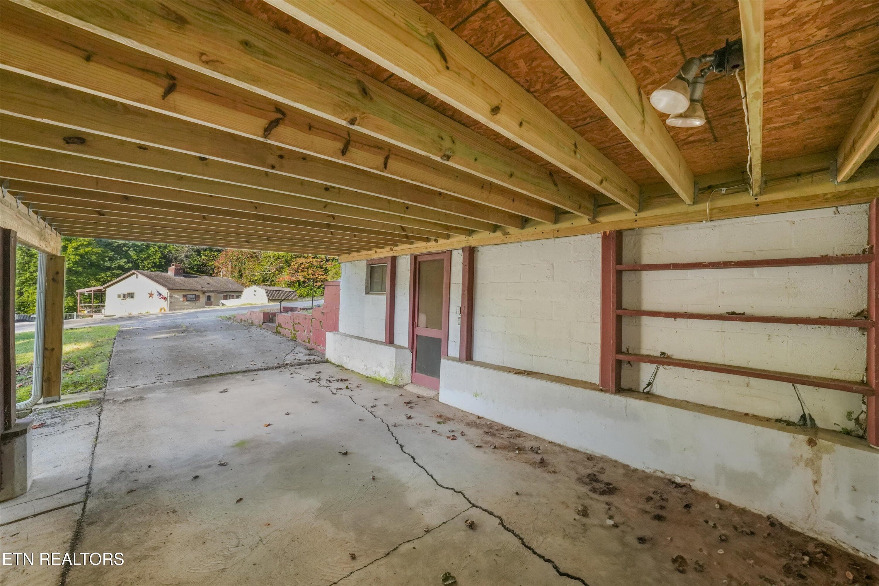 36-105 Kingfisher Ln29 - 105 Kingfisher Lane, Oak Ridge, TN 37830, Oak Ridge